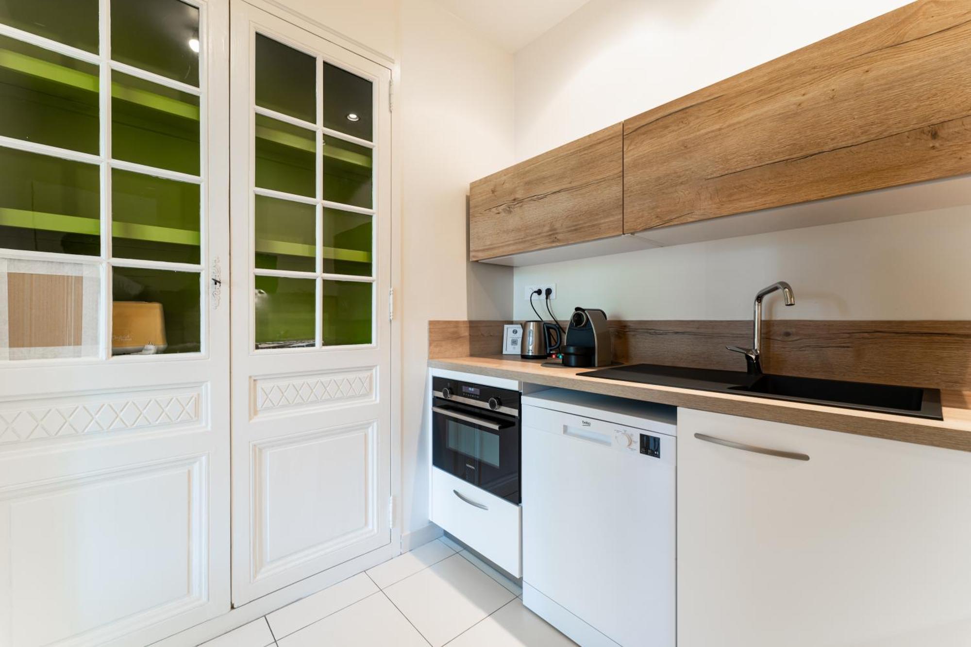 T3 De Prestige Proche Du Jardin Public De *