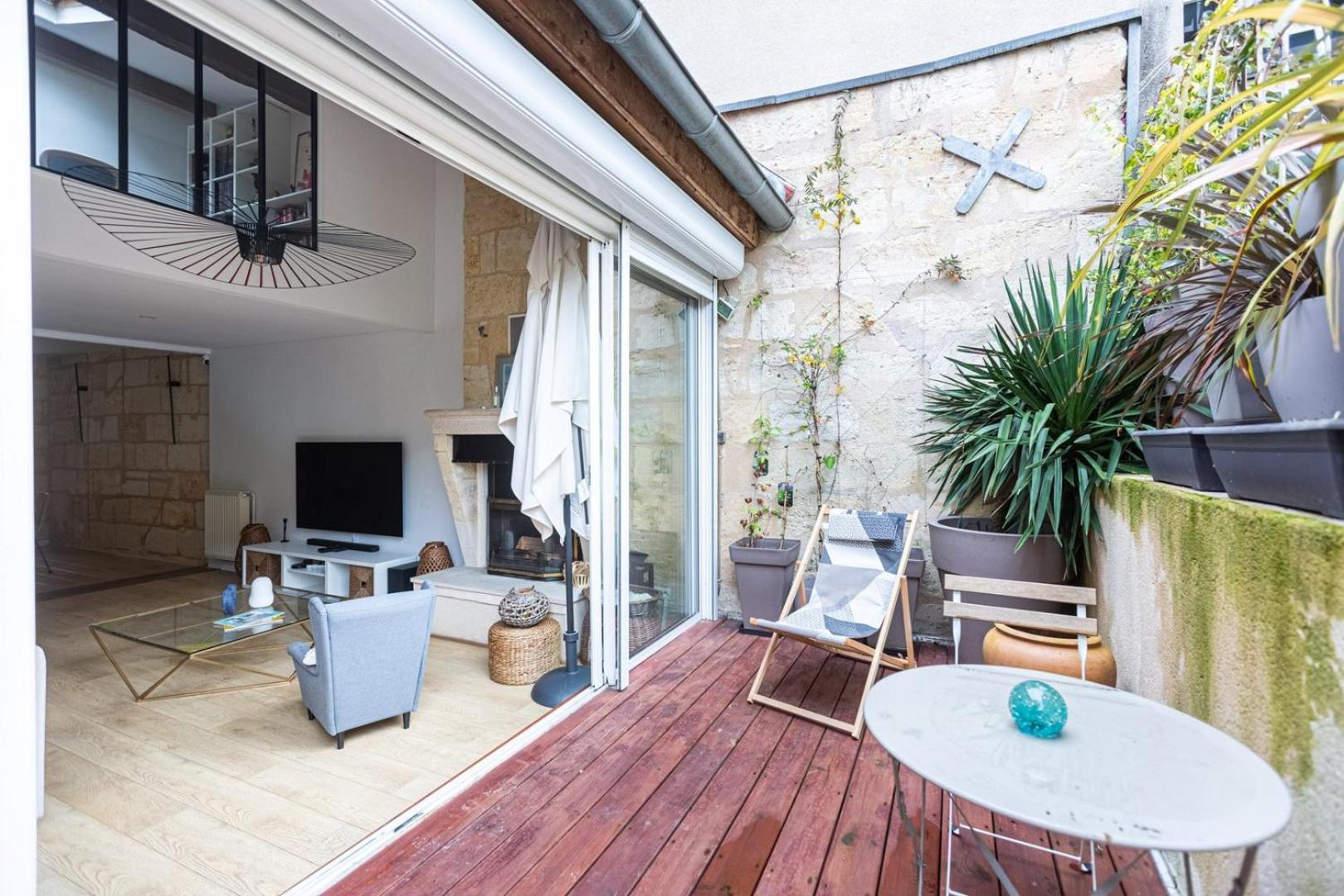 Guestready - Beautiful Flat In Chartrons For 8 Pax Bordeaux