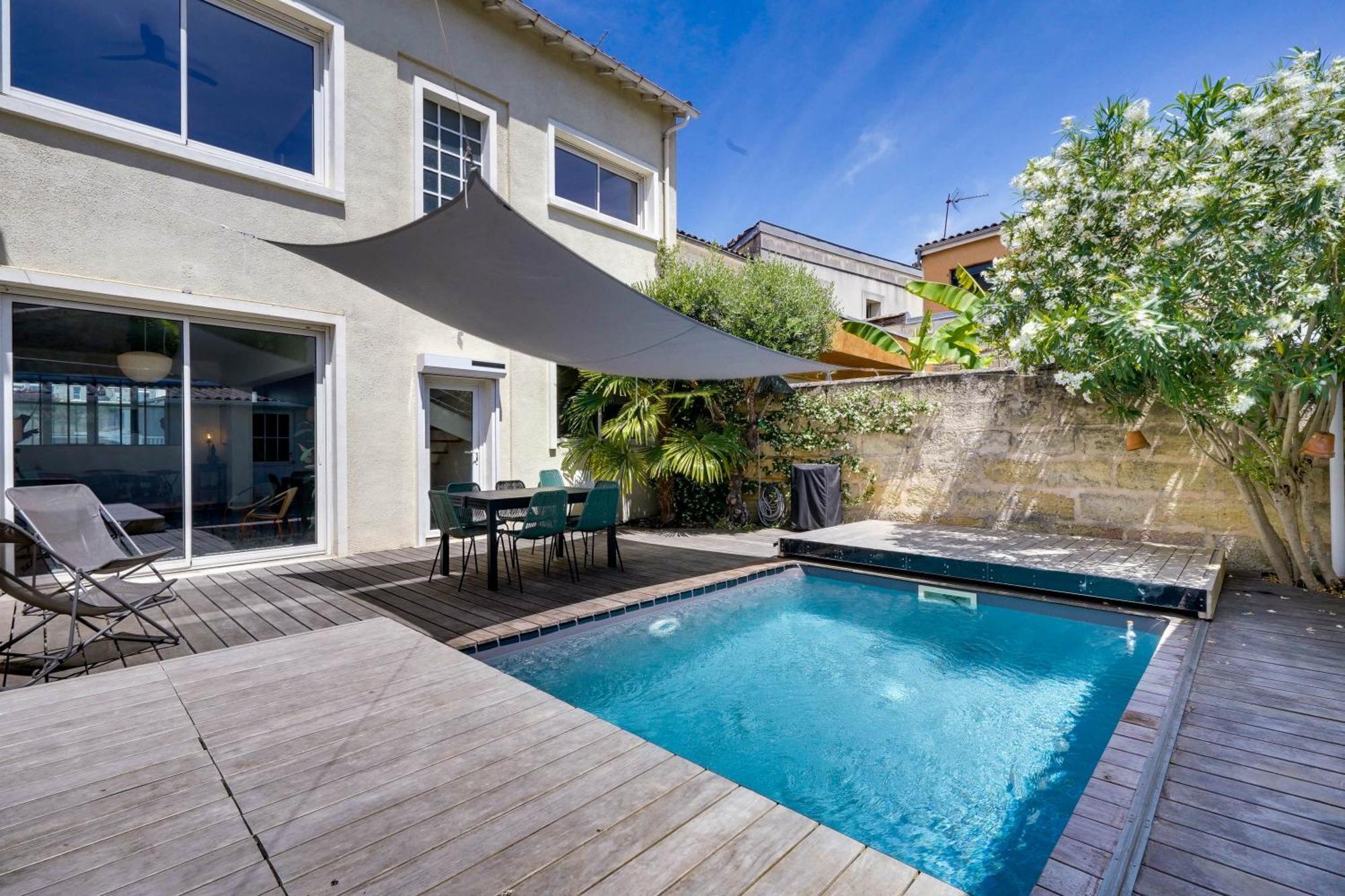 Ferienhaus La 4 - Maison Avec Piscine A Bordeaux