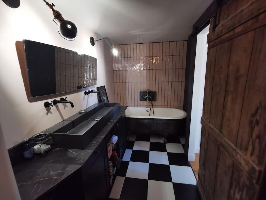 Duplex Atypique Et Chaleureux, Hyper Centre Appartement