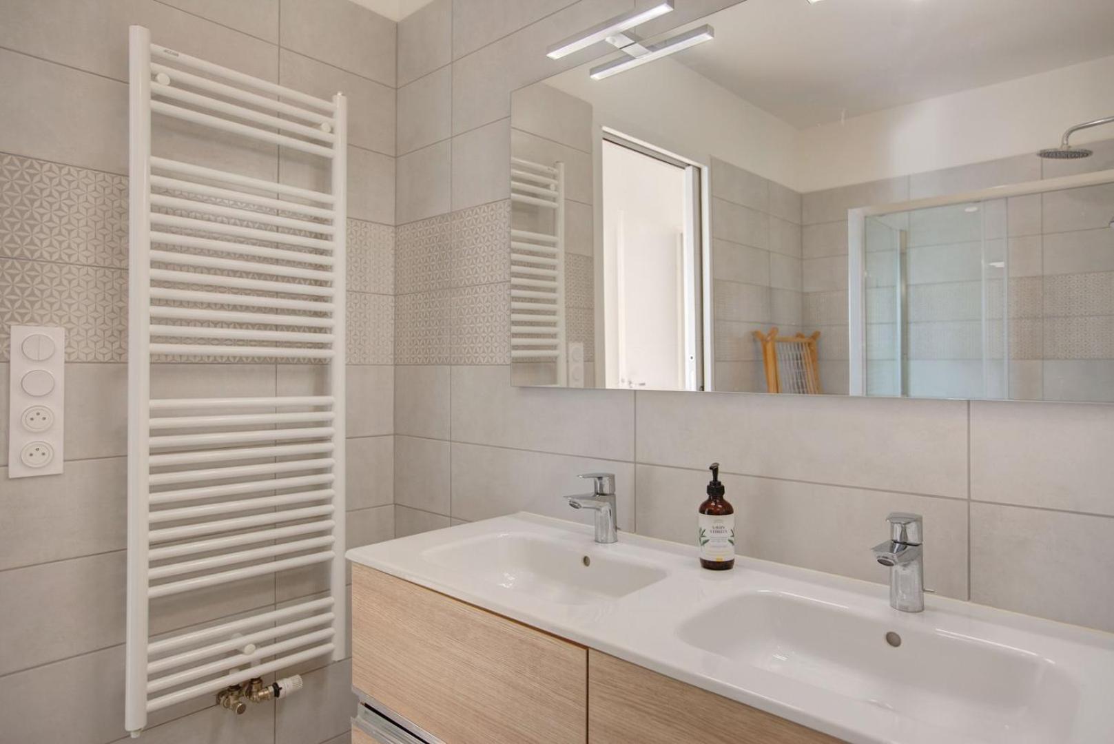 Guestready - Sejour Lumineux Et Elegant A * Burdeos