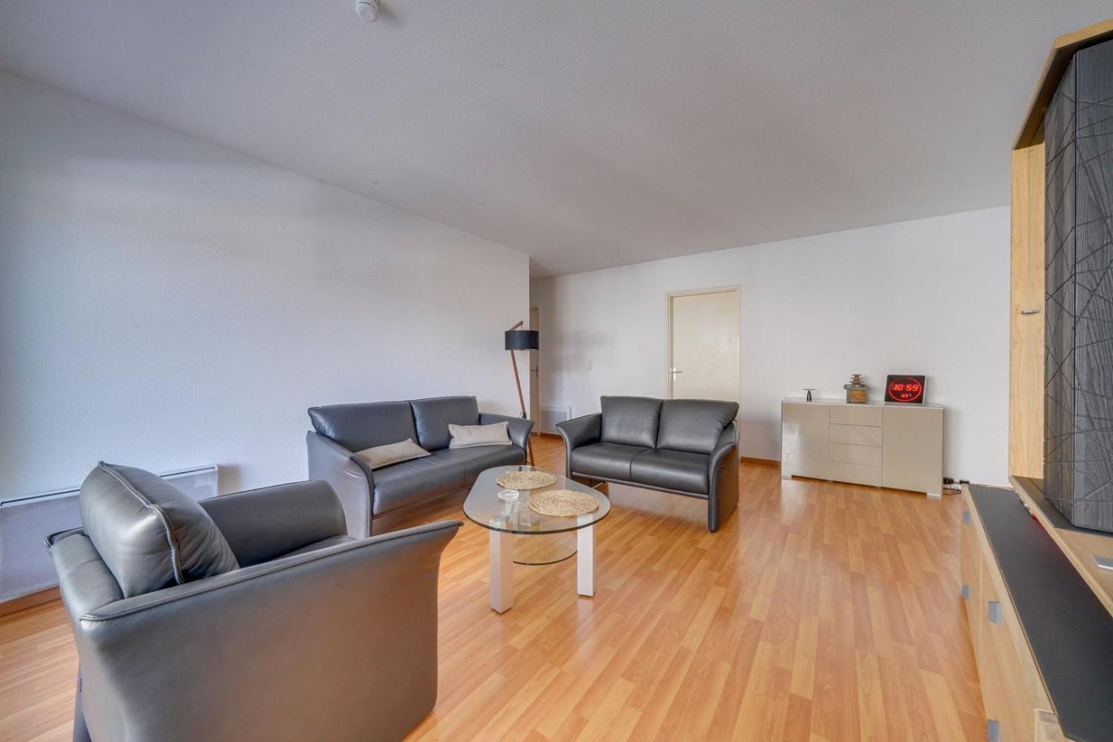 Lovely Flat With Parking Apartamento