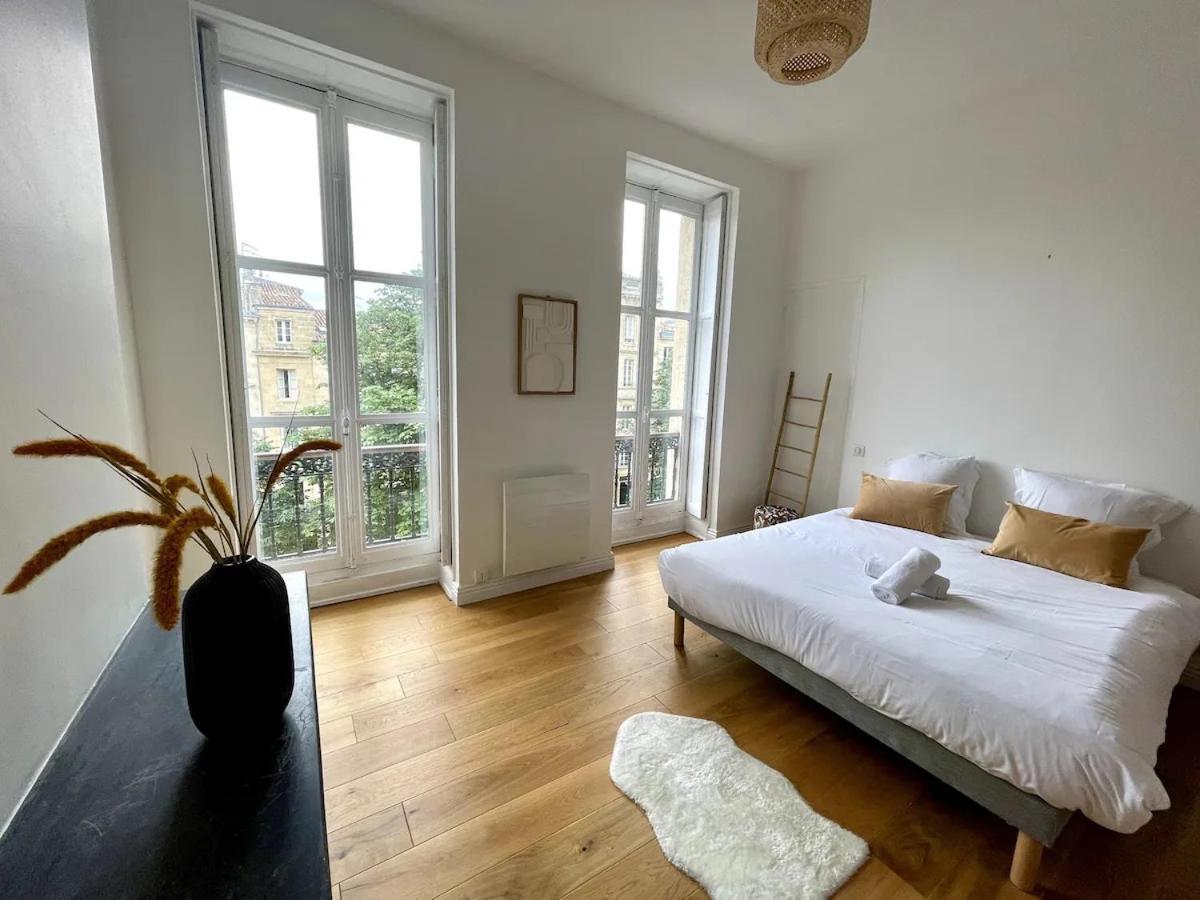 Superbe Neuf - Place Pey Berland * Bordeaux