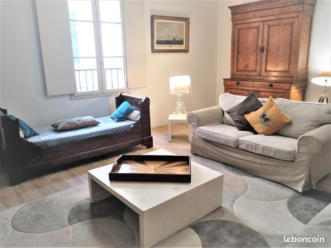 De Charme Apartment Bordeaux