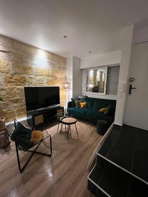 Avec Cour Apartamento