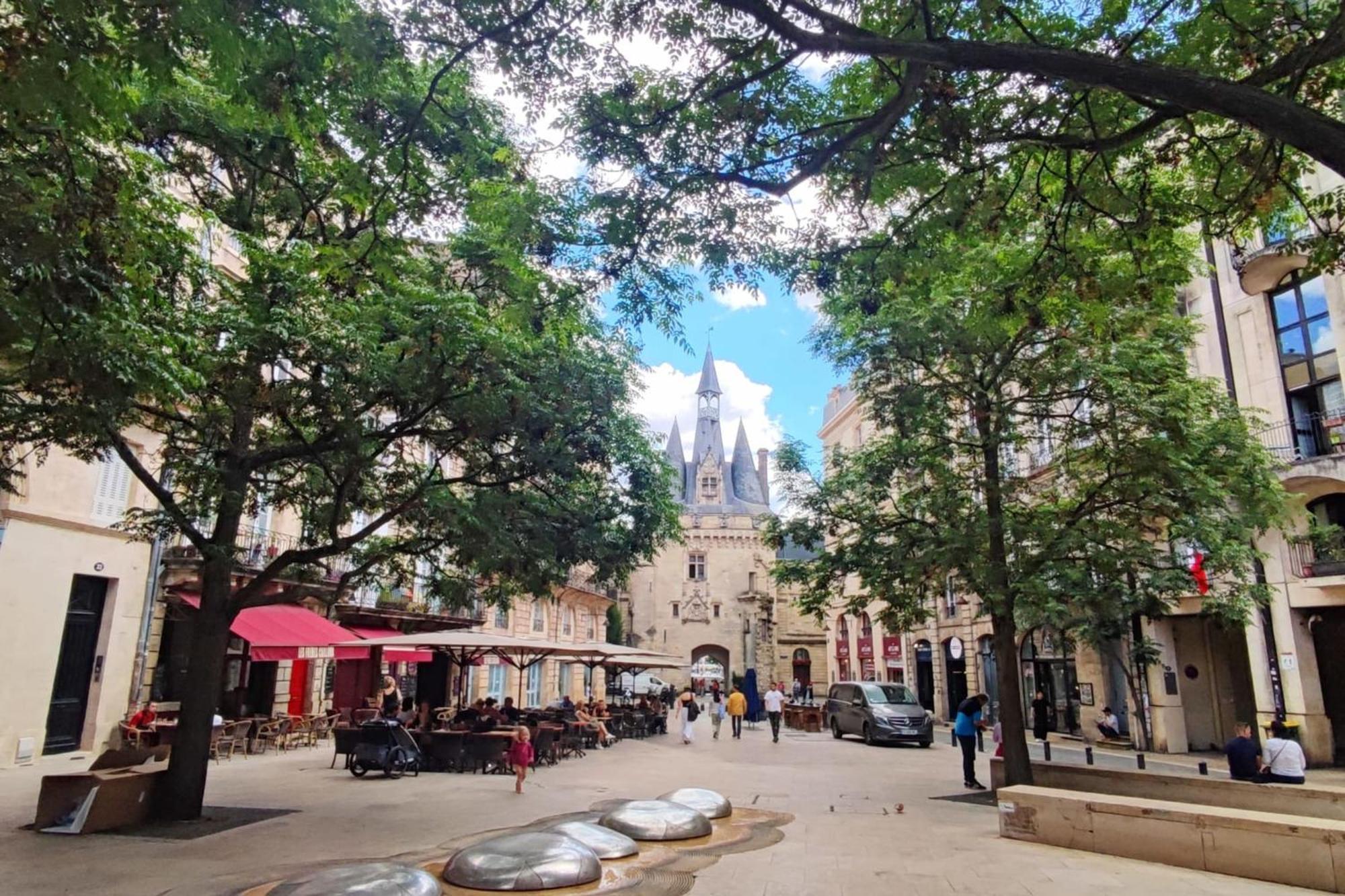 Beautiful Duplex With Ac - Place Du Palais Apartment