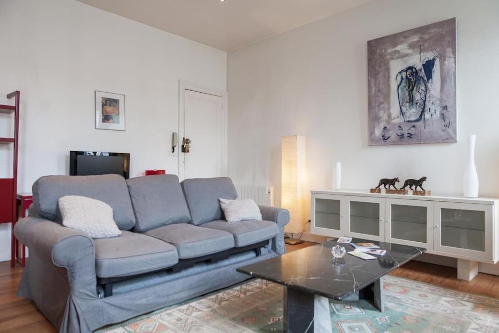 Apartment 80m2 In Saint Michel For 6 Persons Bordeaux