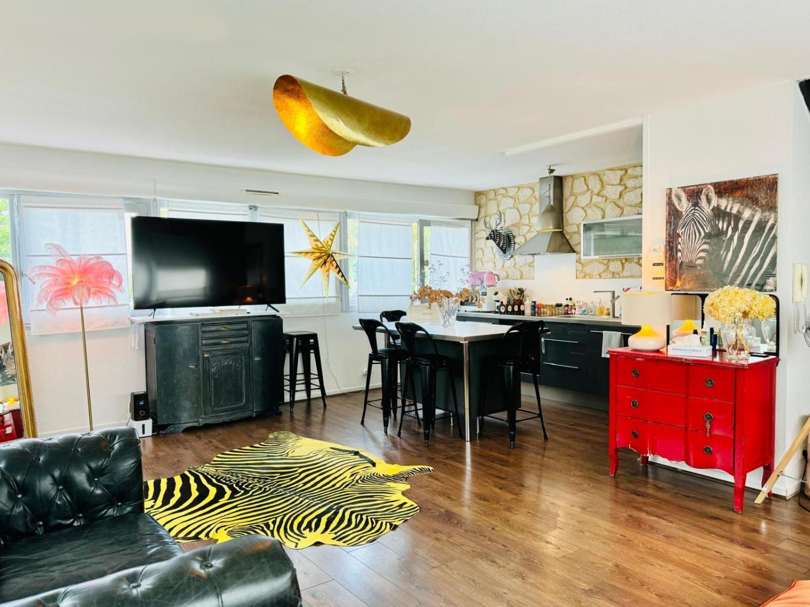 Loft Atypique13om2-salon De 40m2, Rooftop Et Patio Couvert Dep Tardif 13h-pkg * Bordeaux