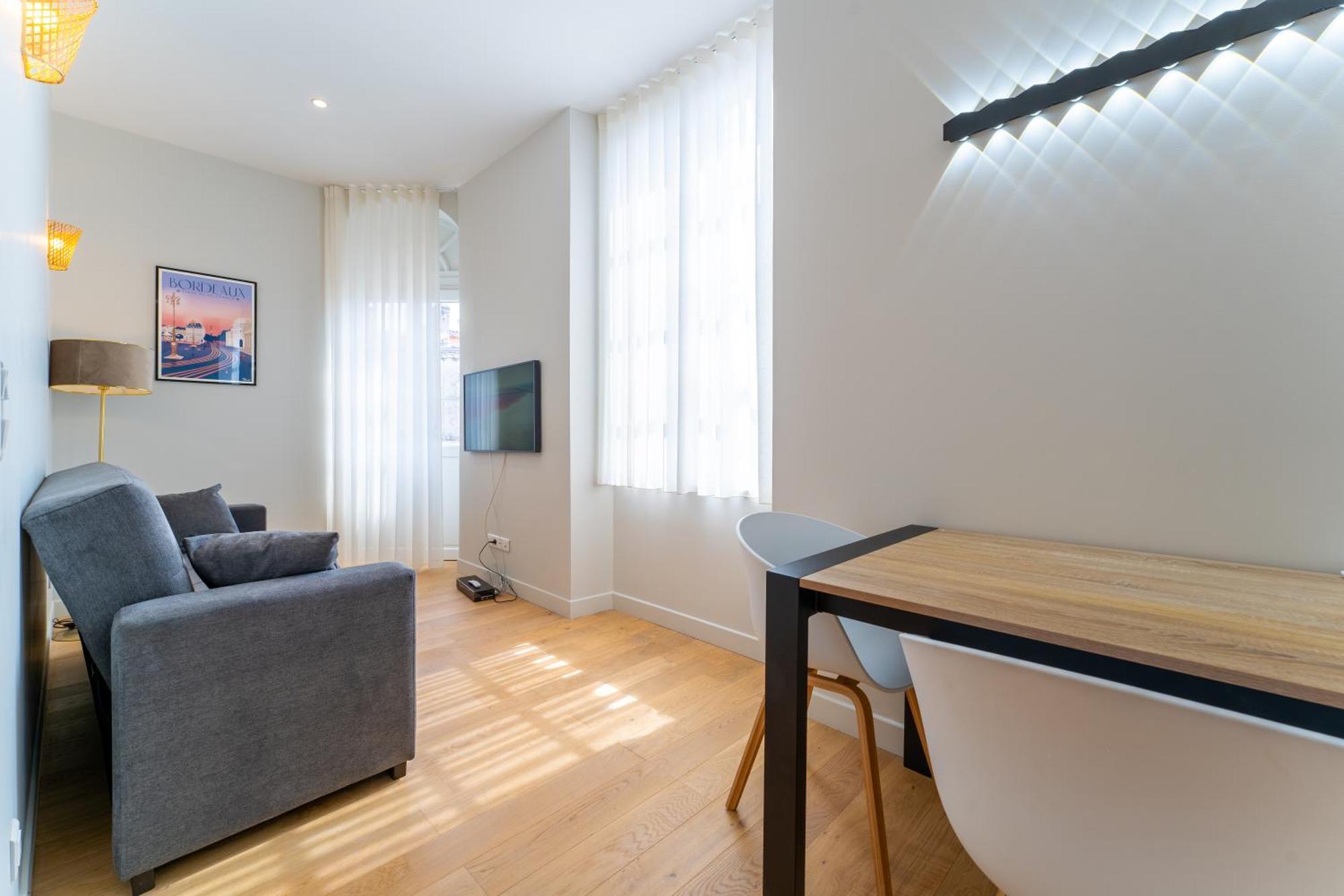 Charmant Pour 3 Personnes Au Coeur De Appartement Bordeaux