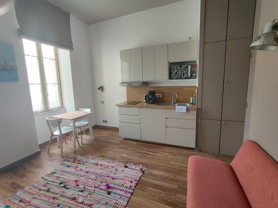 1er Etage Sur Cour Aux Chartrons Apartment Bordeaux