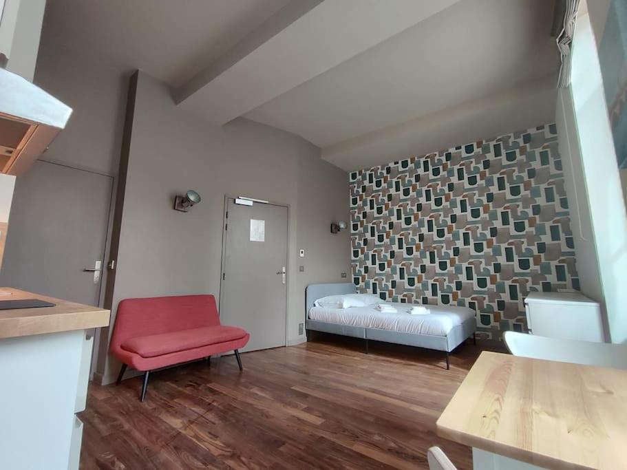 1er Etage Sur Cour Aux Chartrons Apartment