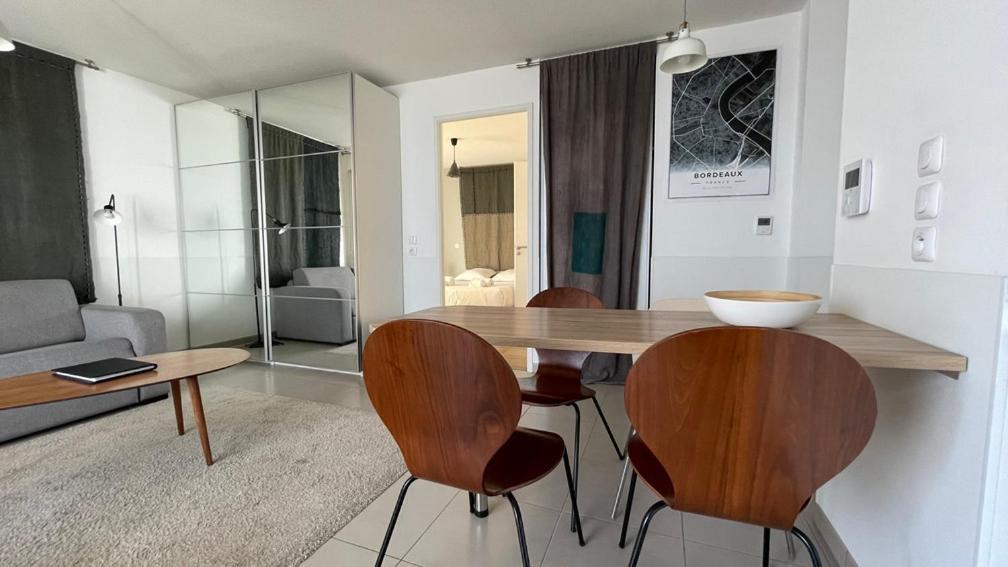 Avec Terrasse - Cite Du Vin Apartamento *