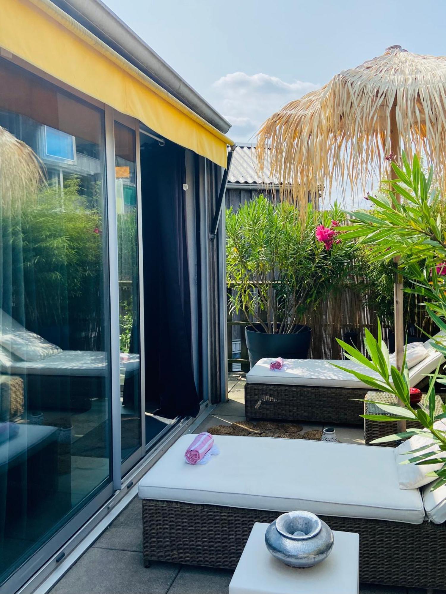Loft Atypique13om2-salon De 40m2, Rooftop Et Patio Couvert Dep Tardif 13h-pkg Apartment