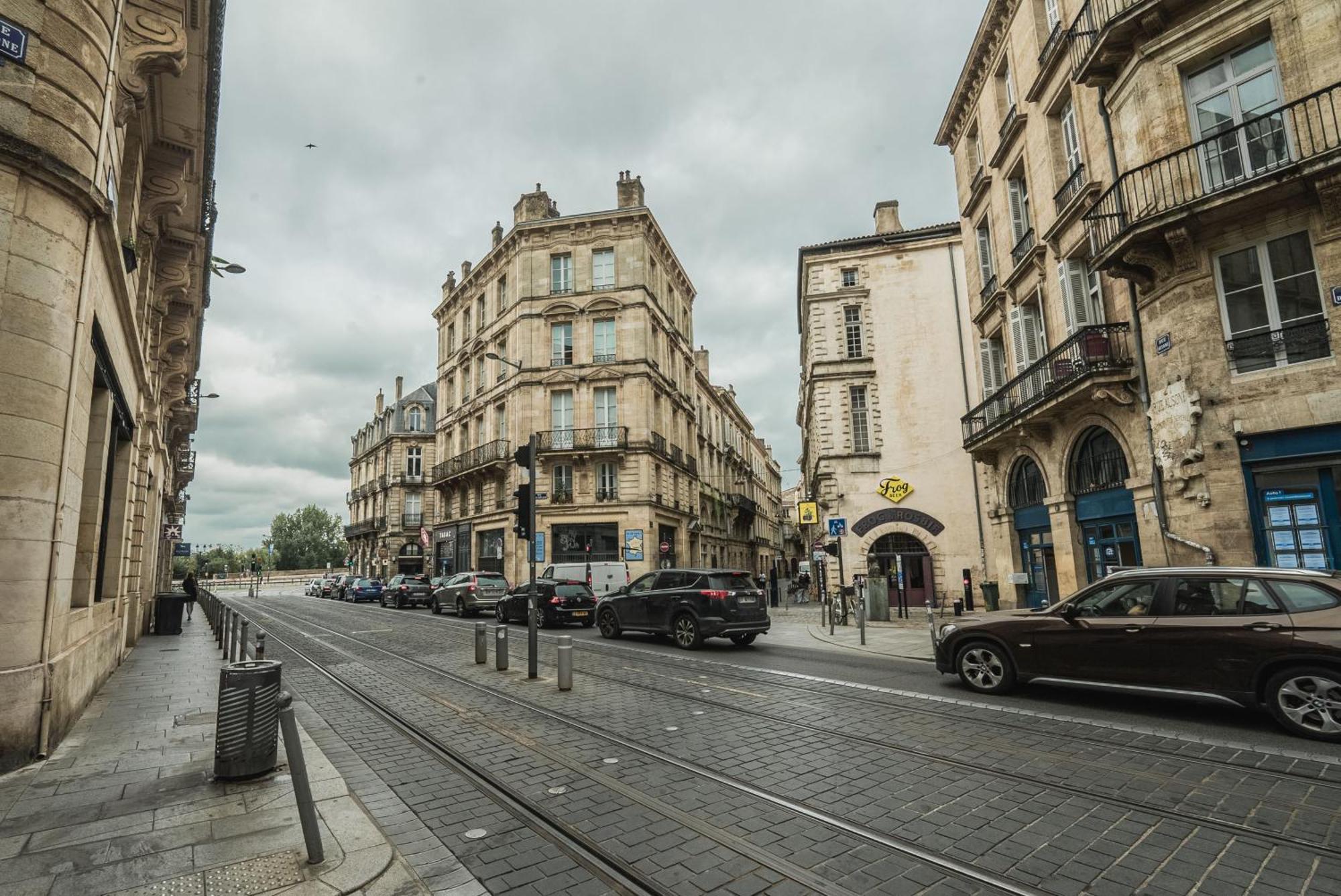 Bel Renove - Place Du Palais Avec Parking * Bordeaux
