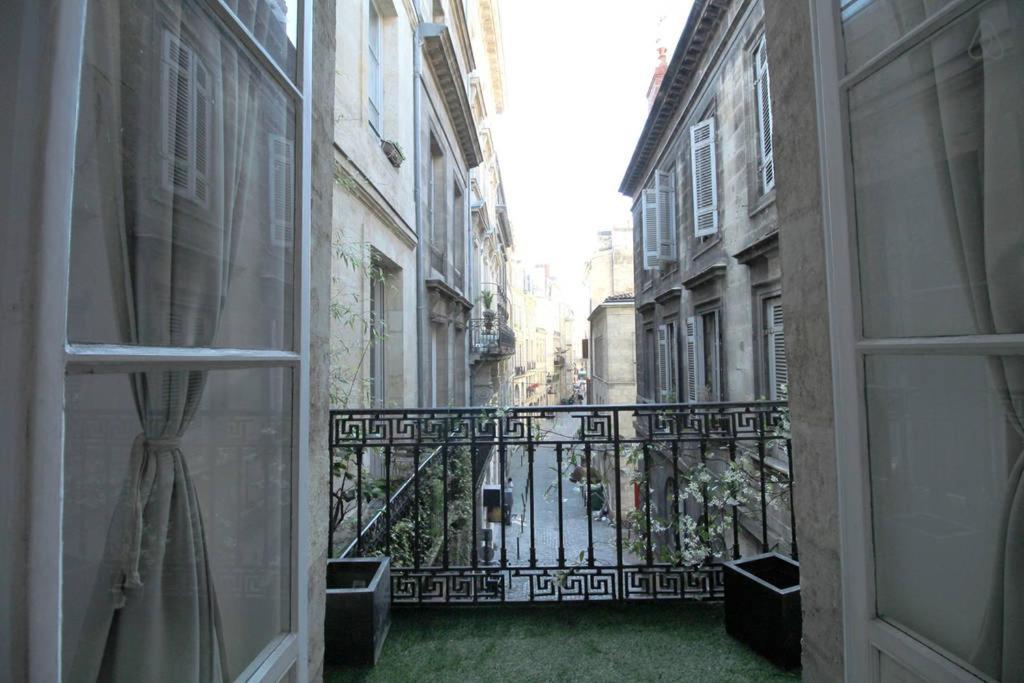 2 En Hyper Centre Avec Balcon Apartment *