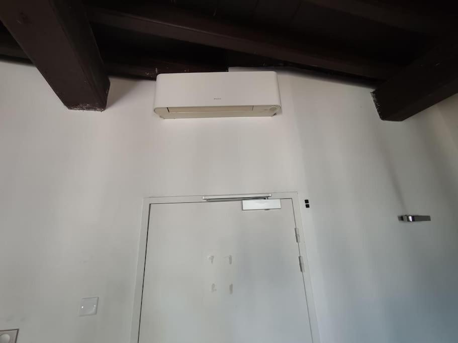 Apartment Etage 2 Sur Cour Aux Chartrons Avec Climatisation Bordeaux