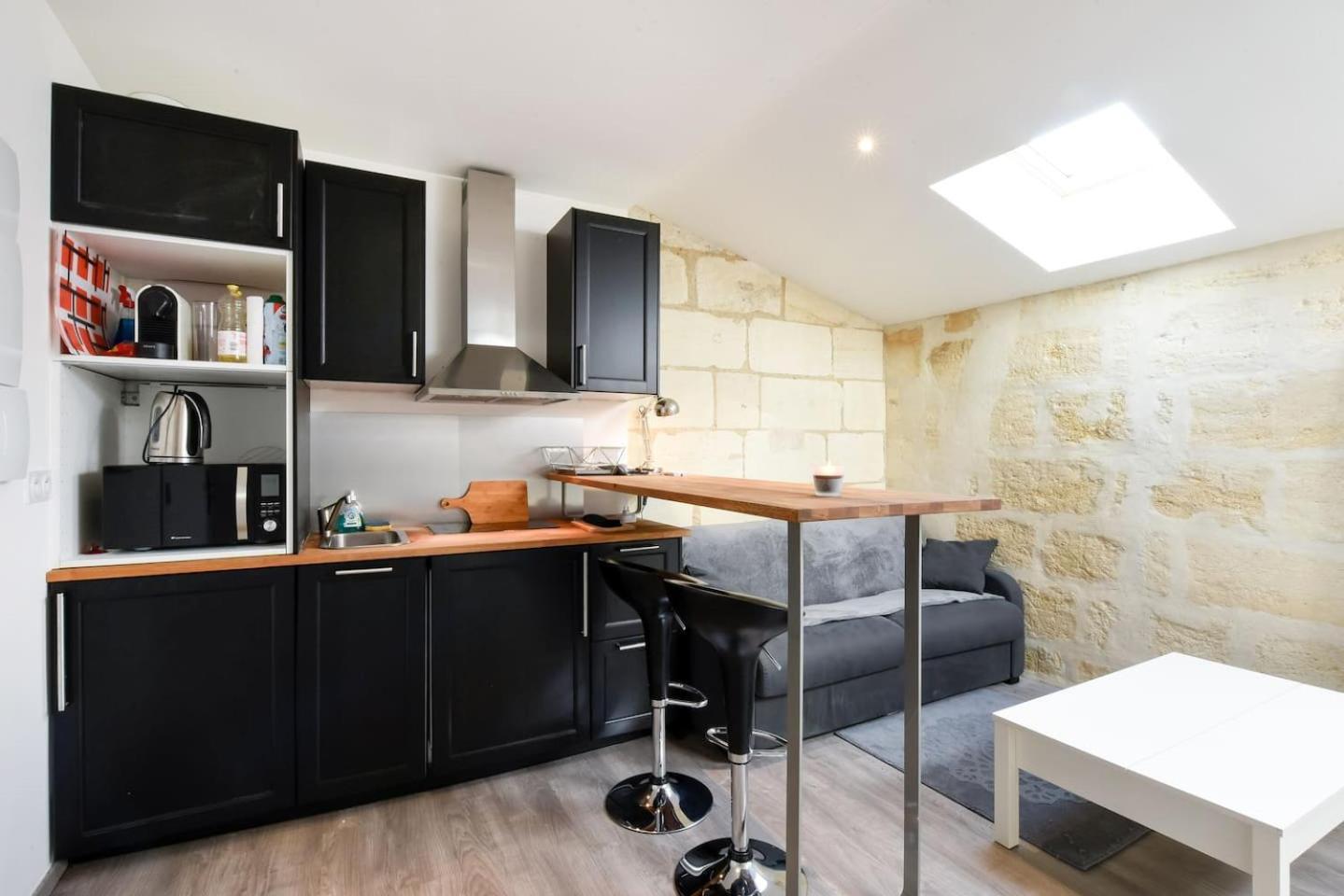Apartment Cosy Sur Les Quais De Saint Michel *