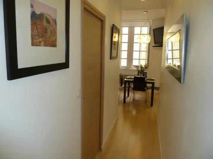 Les Trois Chandeliers Un Petit Paradis En Plein Centre Apartment Bordeaux