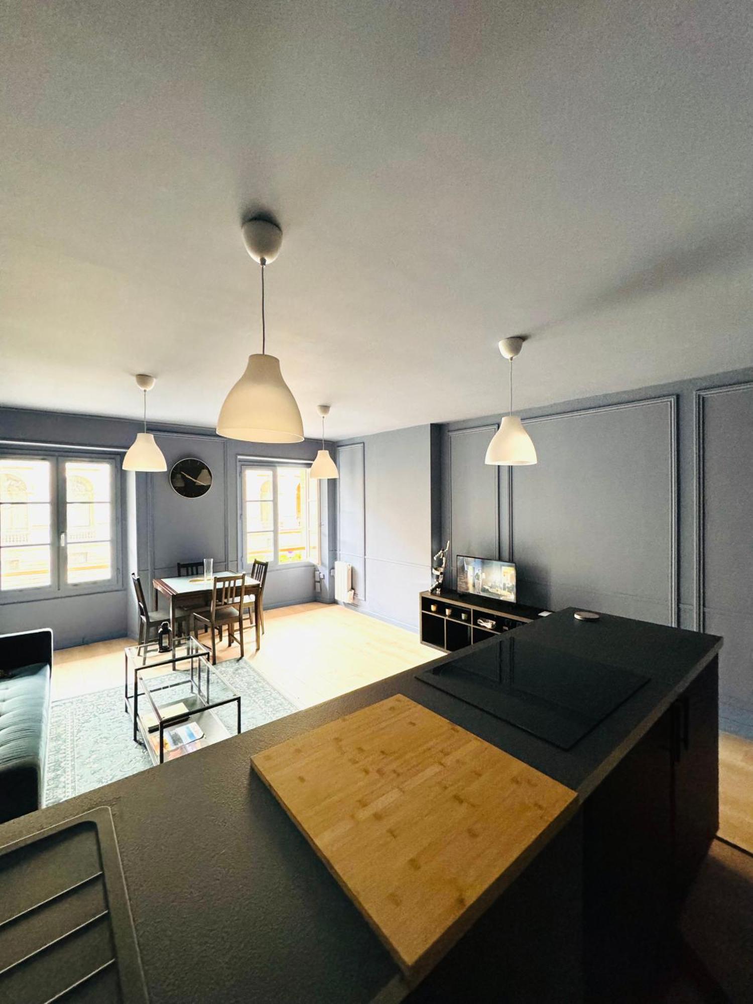 Design And Luxe Hyper Centre Apartment