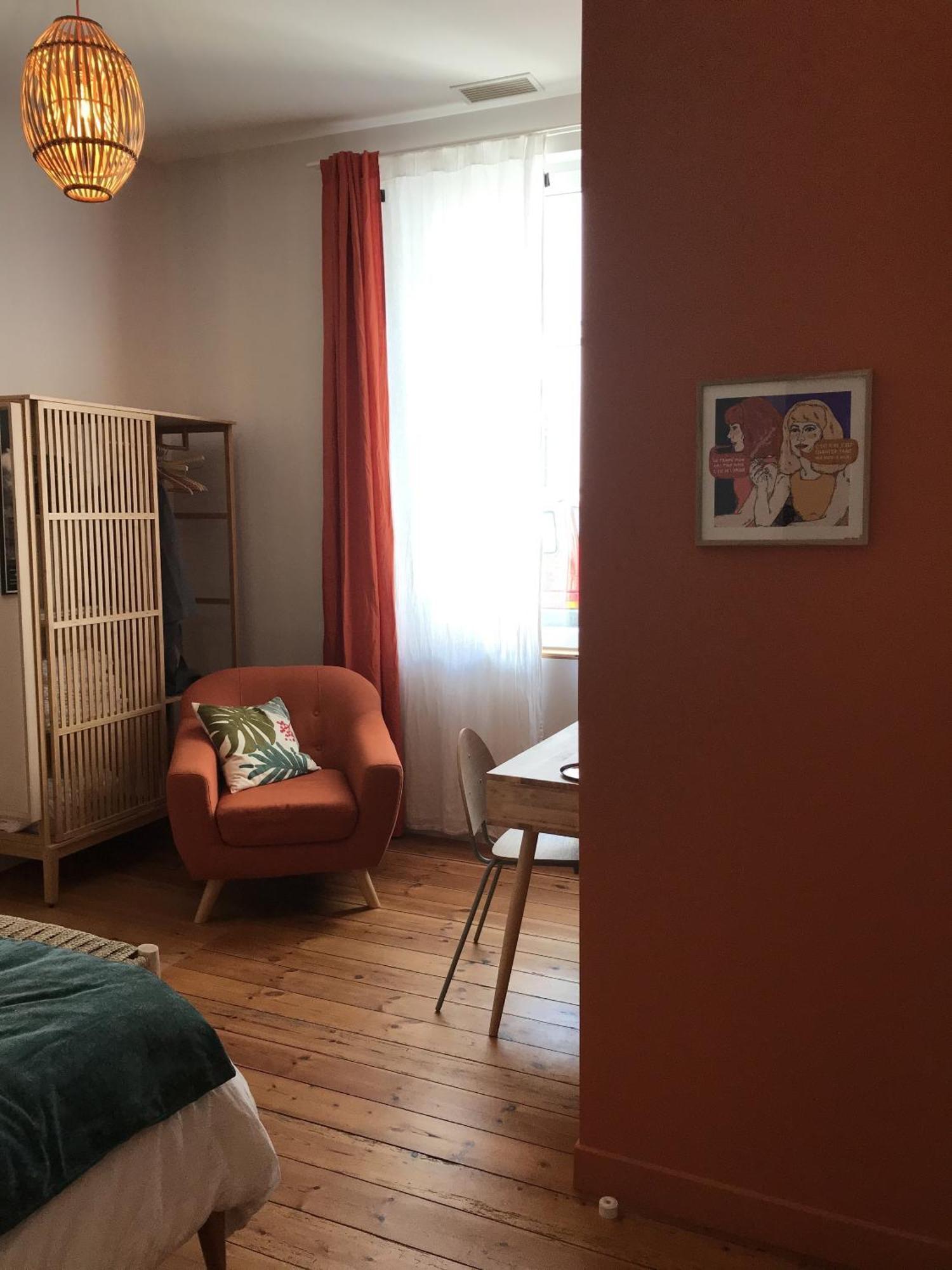 Alma Guest house *