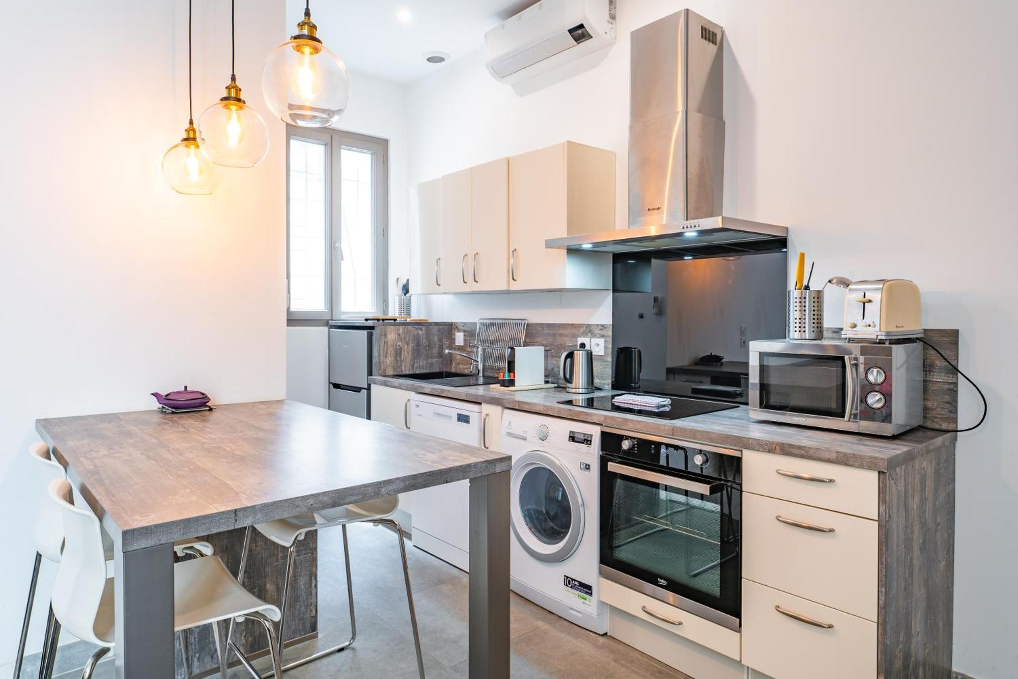 Magnifique Avec Climatisation En Hyper Centre De Apartment