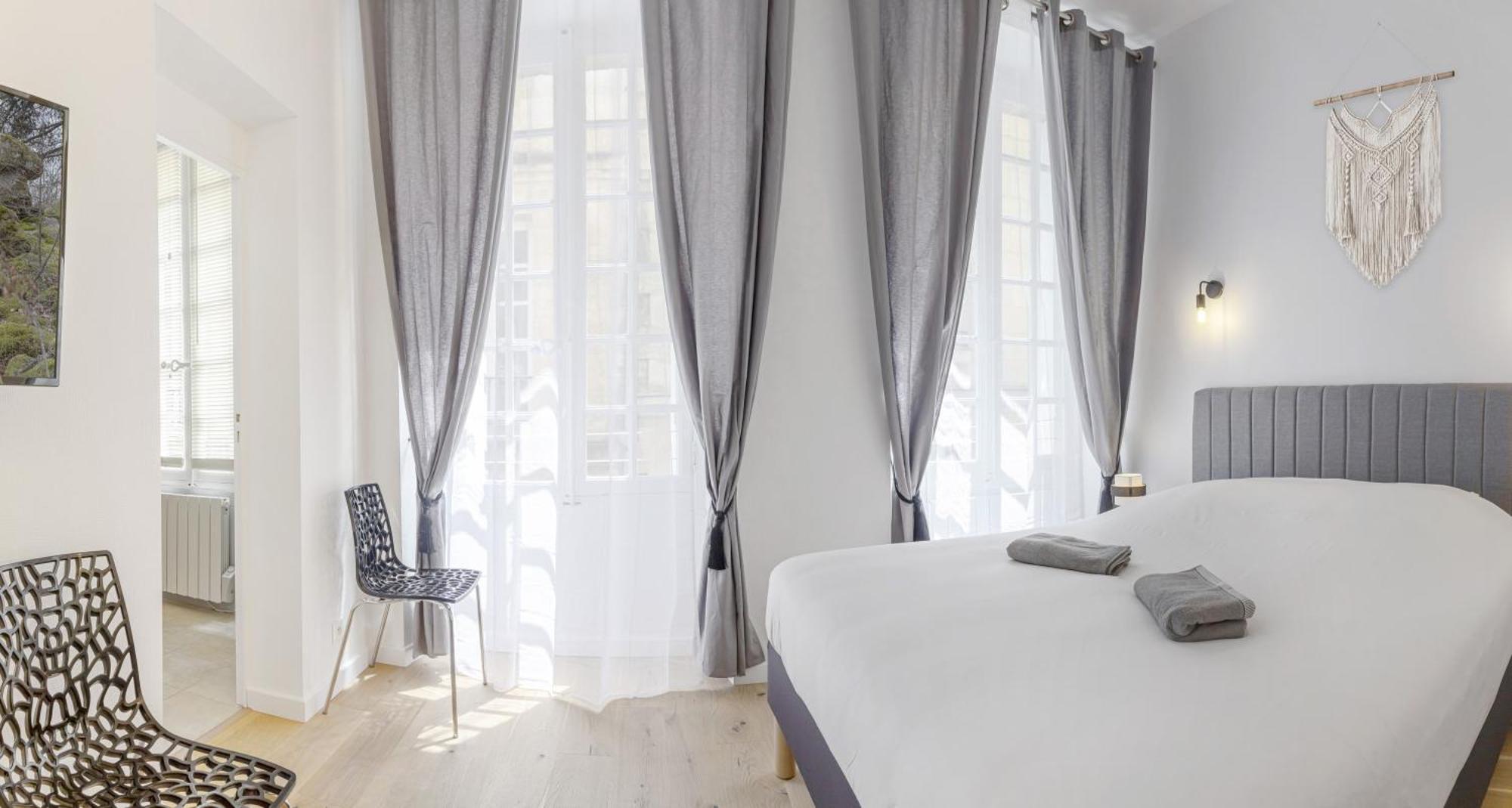 Place De La Bourse Apartment Bordeaux