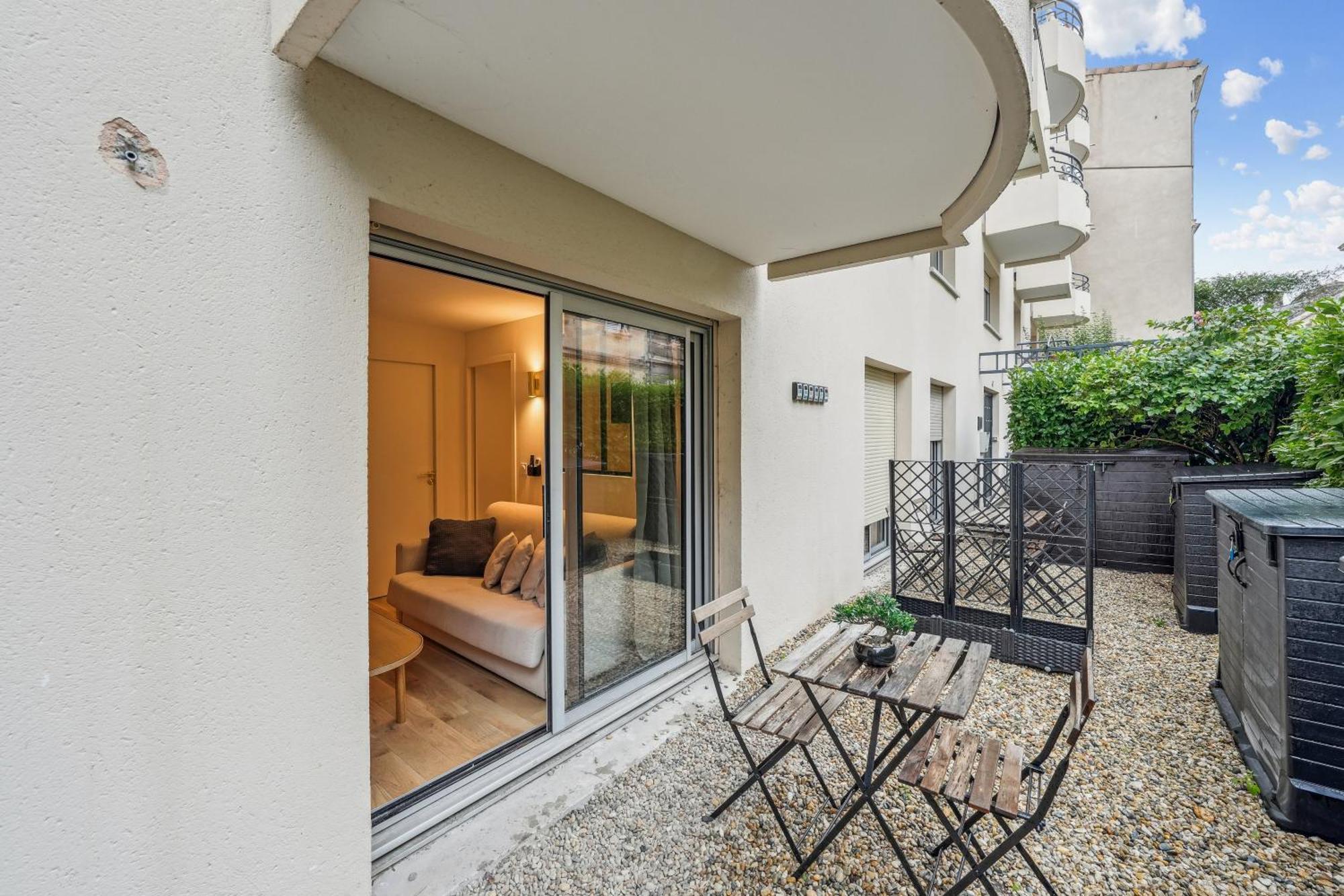Lavie Maison Balneo Garden Flat Apartment