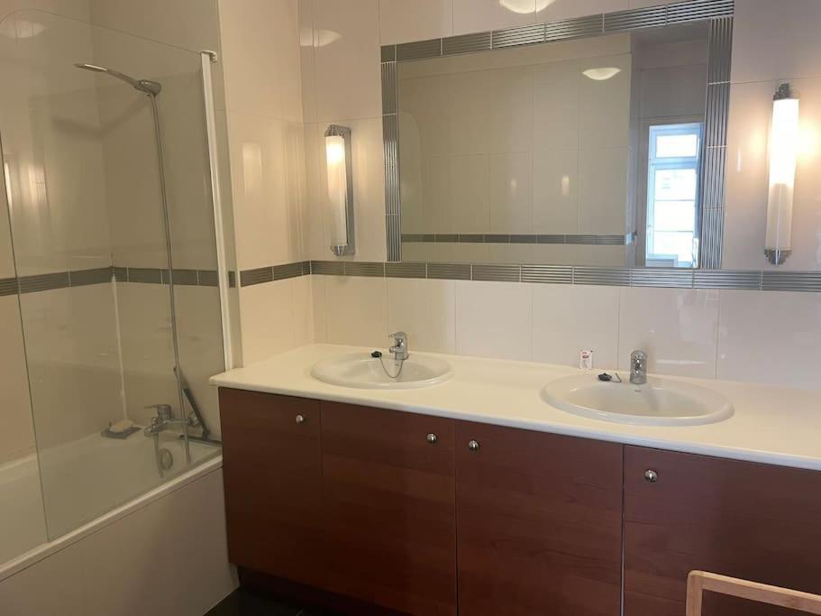 Grand T2 Hypercentre Apartment *