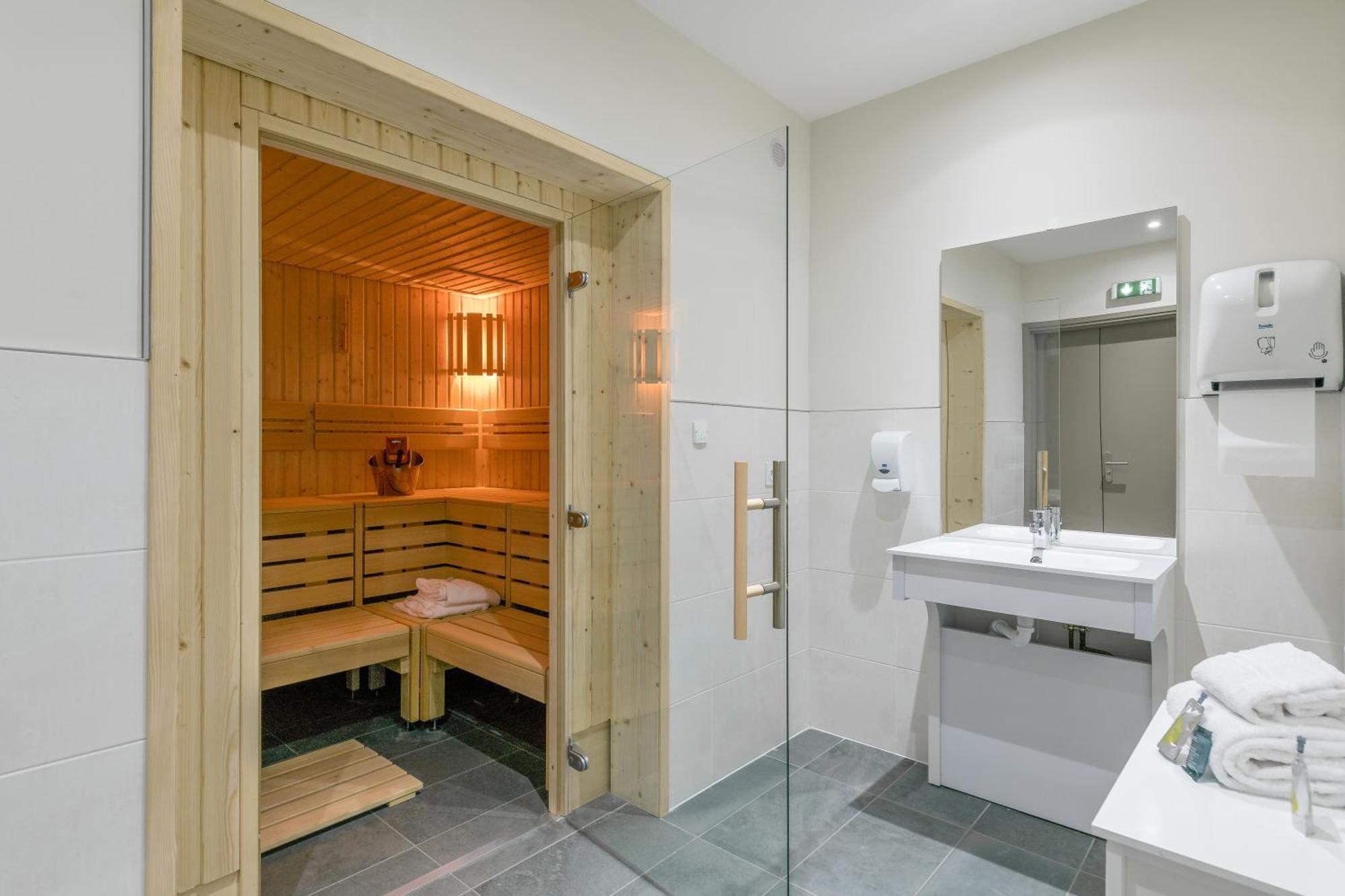Centre Marne - Gare Saint-jean Aparthotel