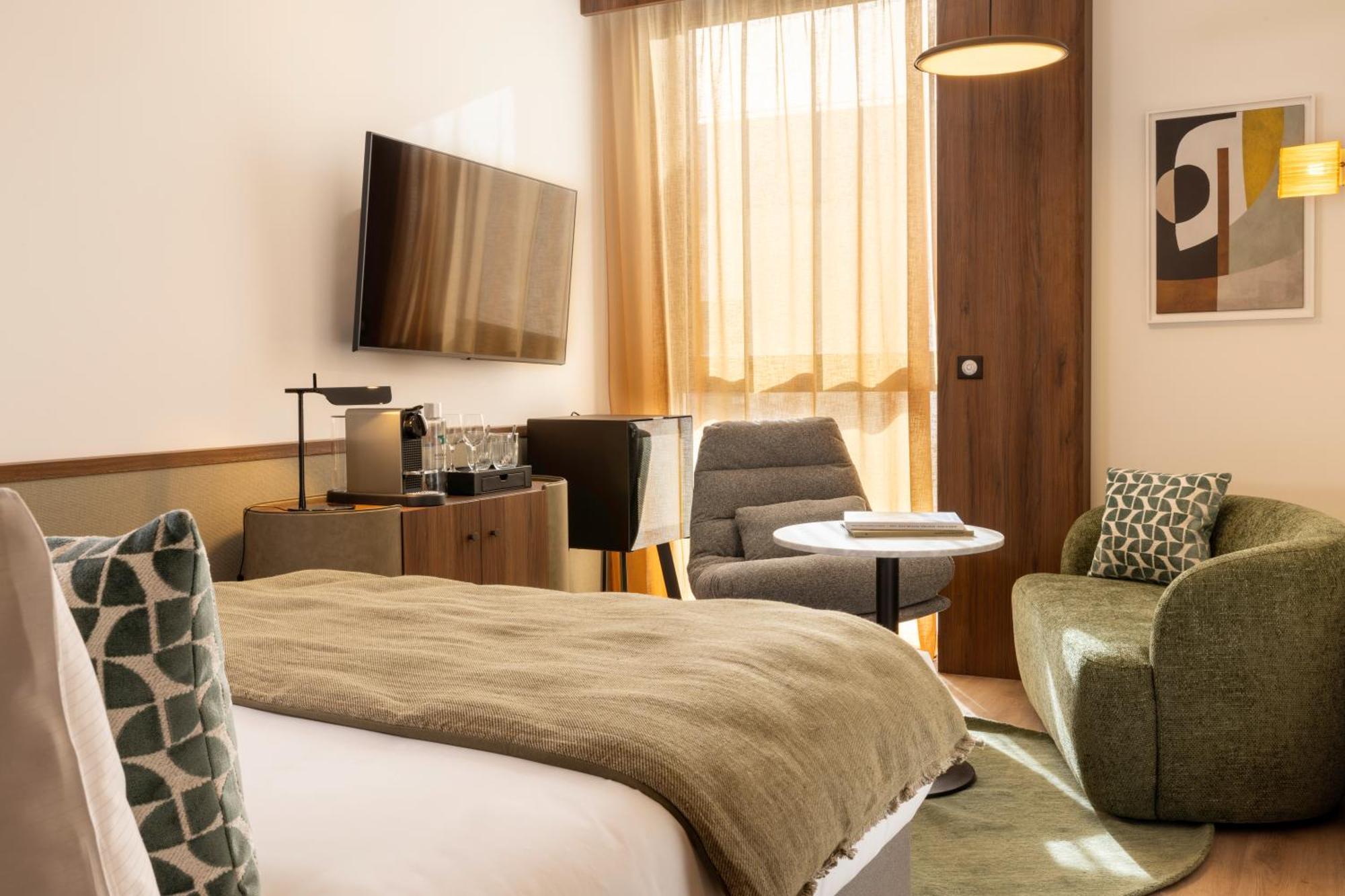 Hotel 56 4*