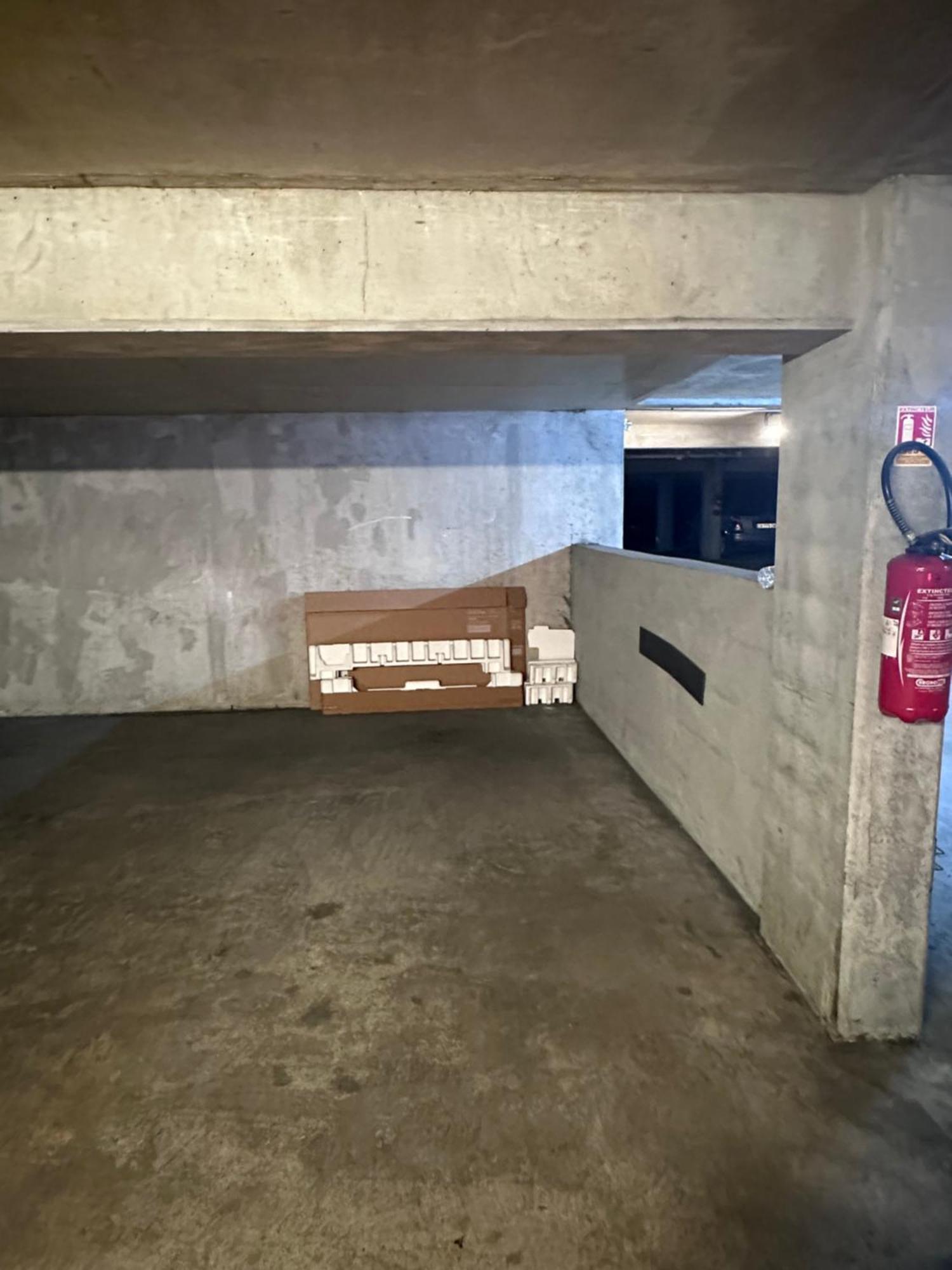 Centre Parking *