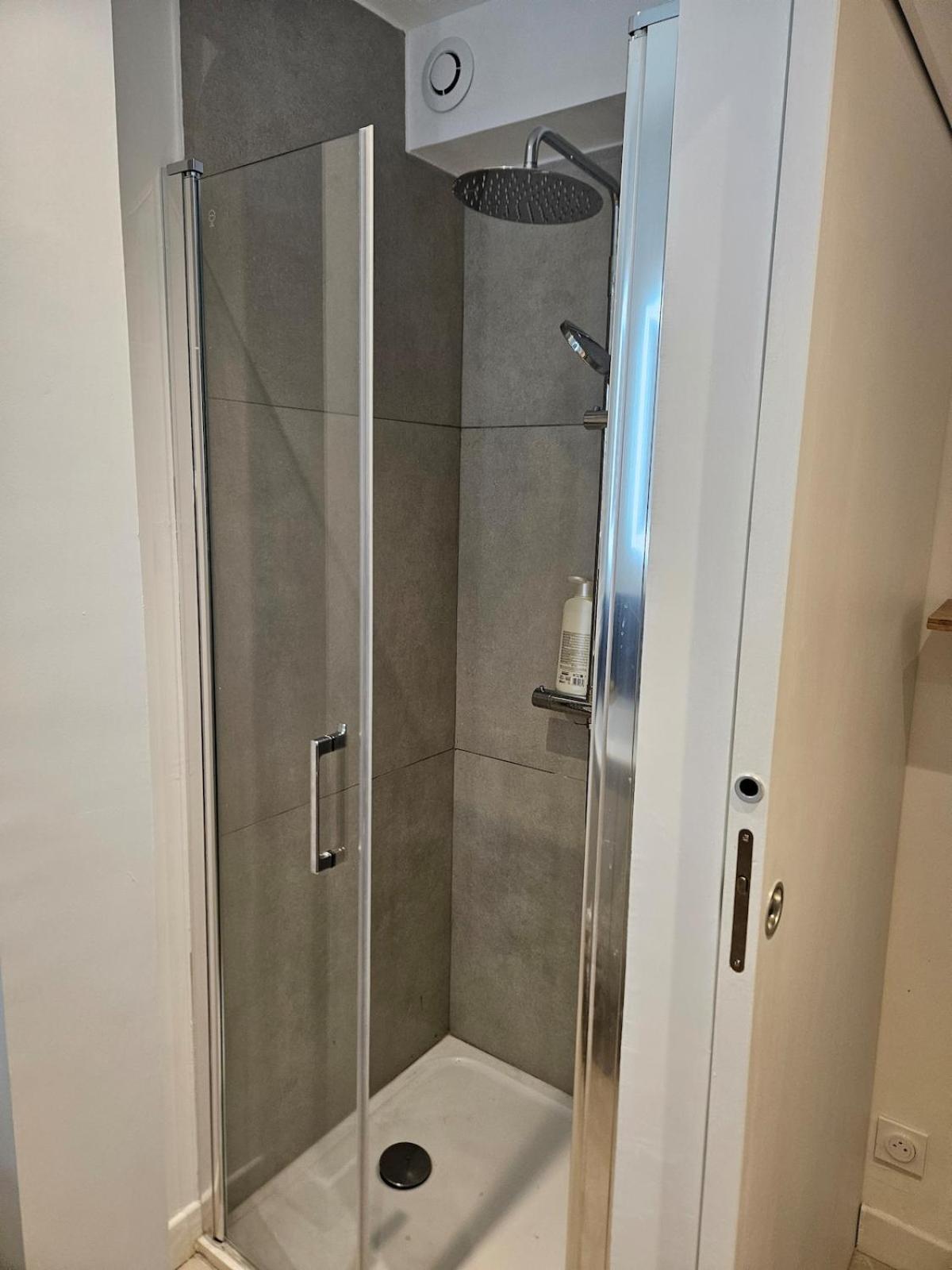 Nomade - Center 180m2, 4 Rooms, Garden & Pool Ferienhaus Bordeaux
