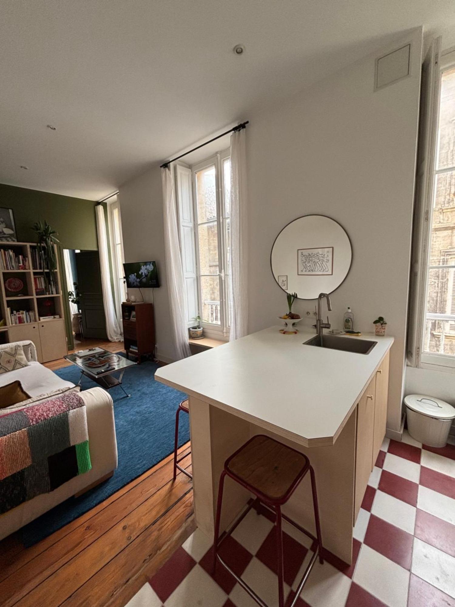Bel Hyper-centre Apartment
