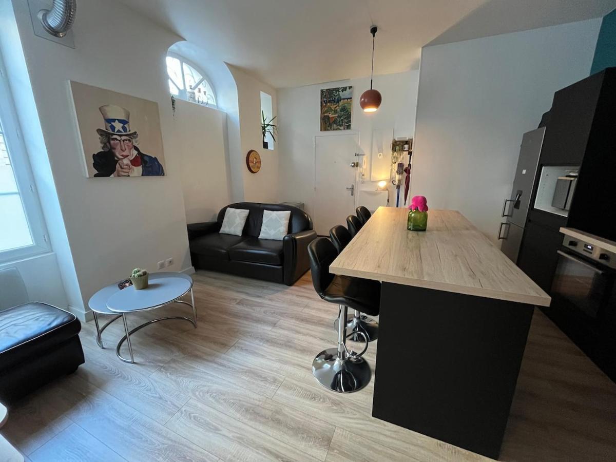 Cosy Au Coeur Des Chartrons Et Des Quais Apartamento