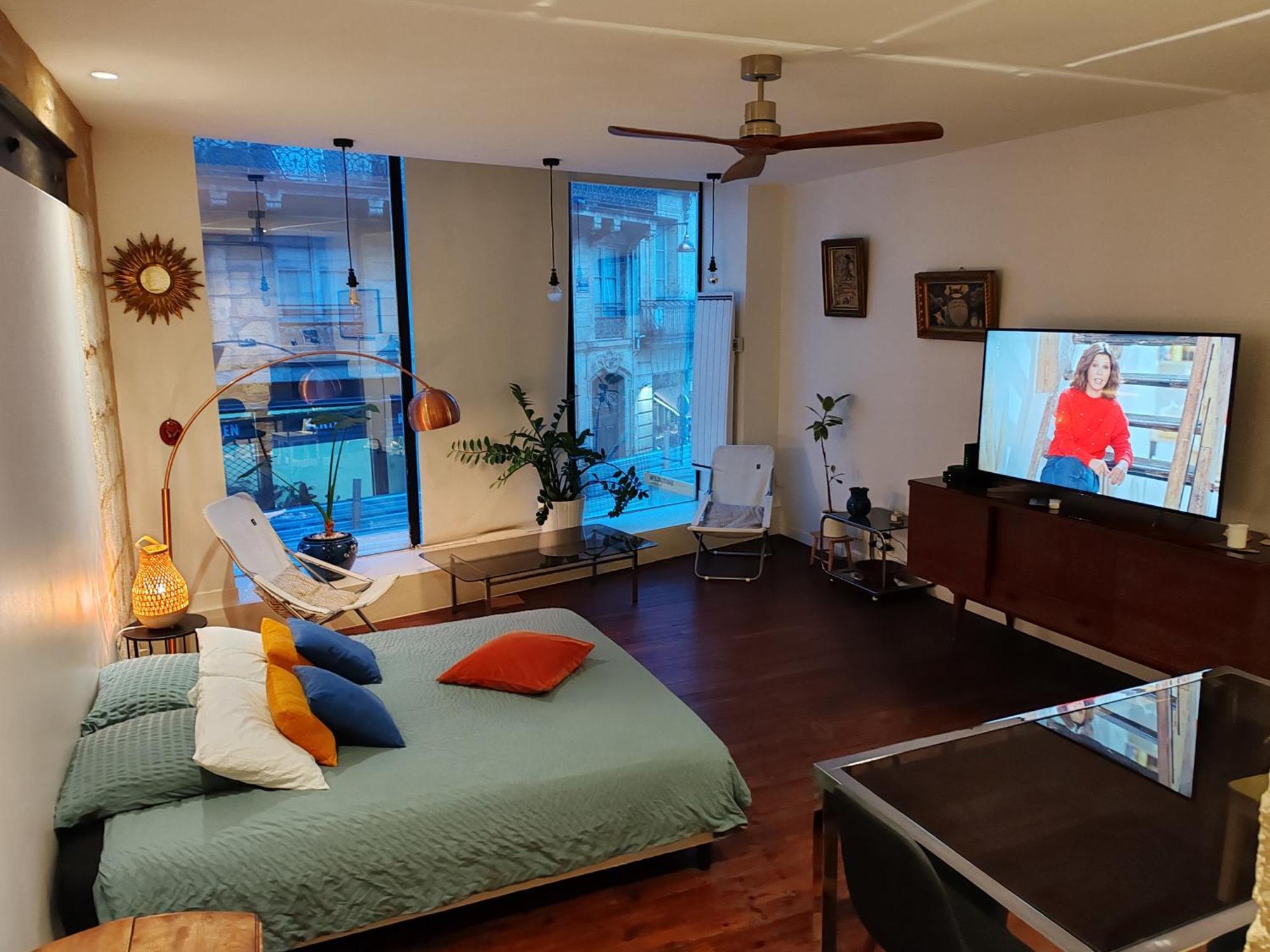 Studio Bordeaux Apartment *