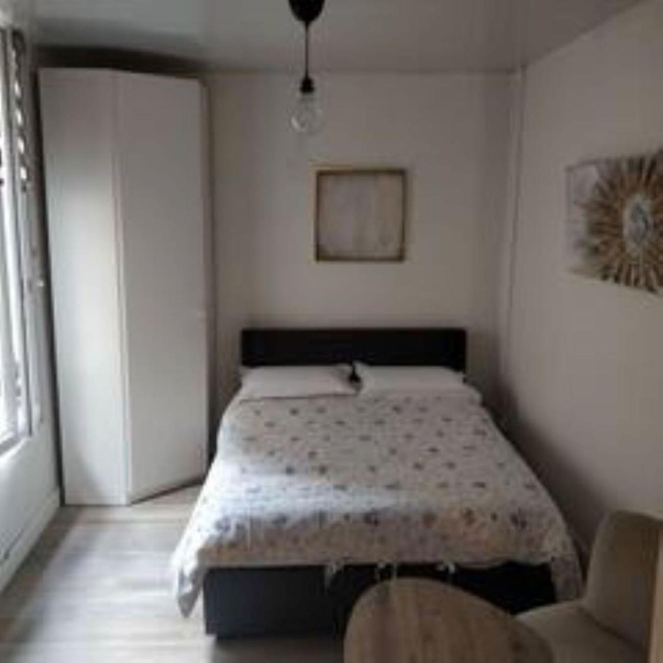 Hyper-centre Proche De Toutes Commodites *