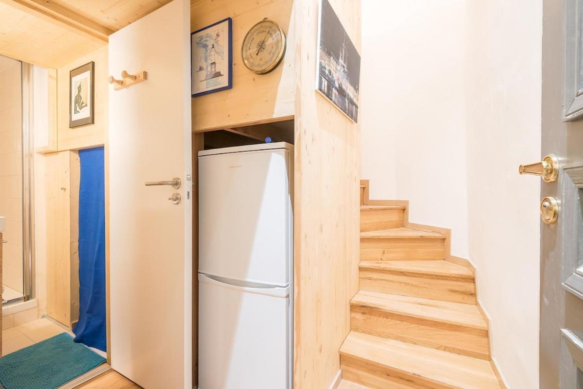 Apartment Charming Studio-cabine Place De La Bourse *
