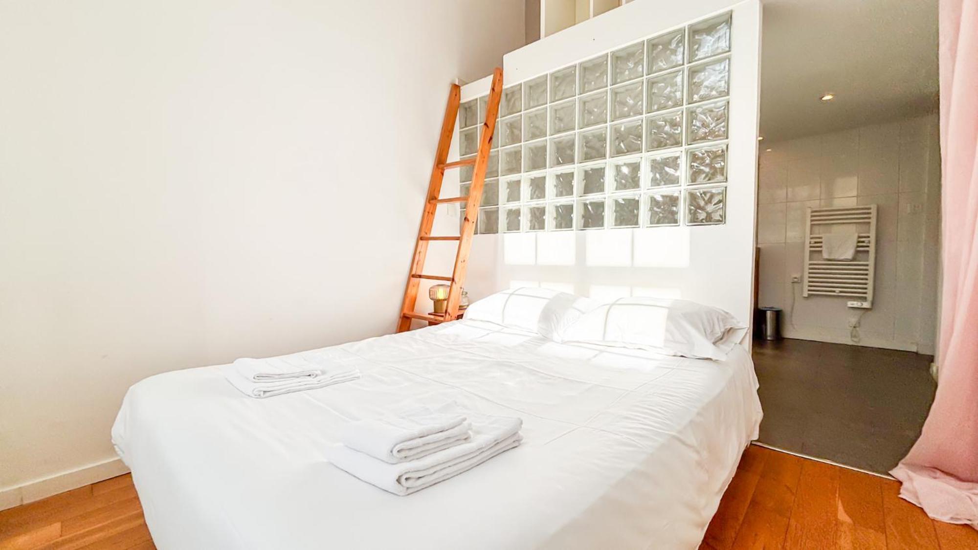 Historical Center In Xviii Th Century Homestay Bordeaux