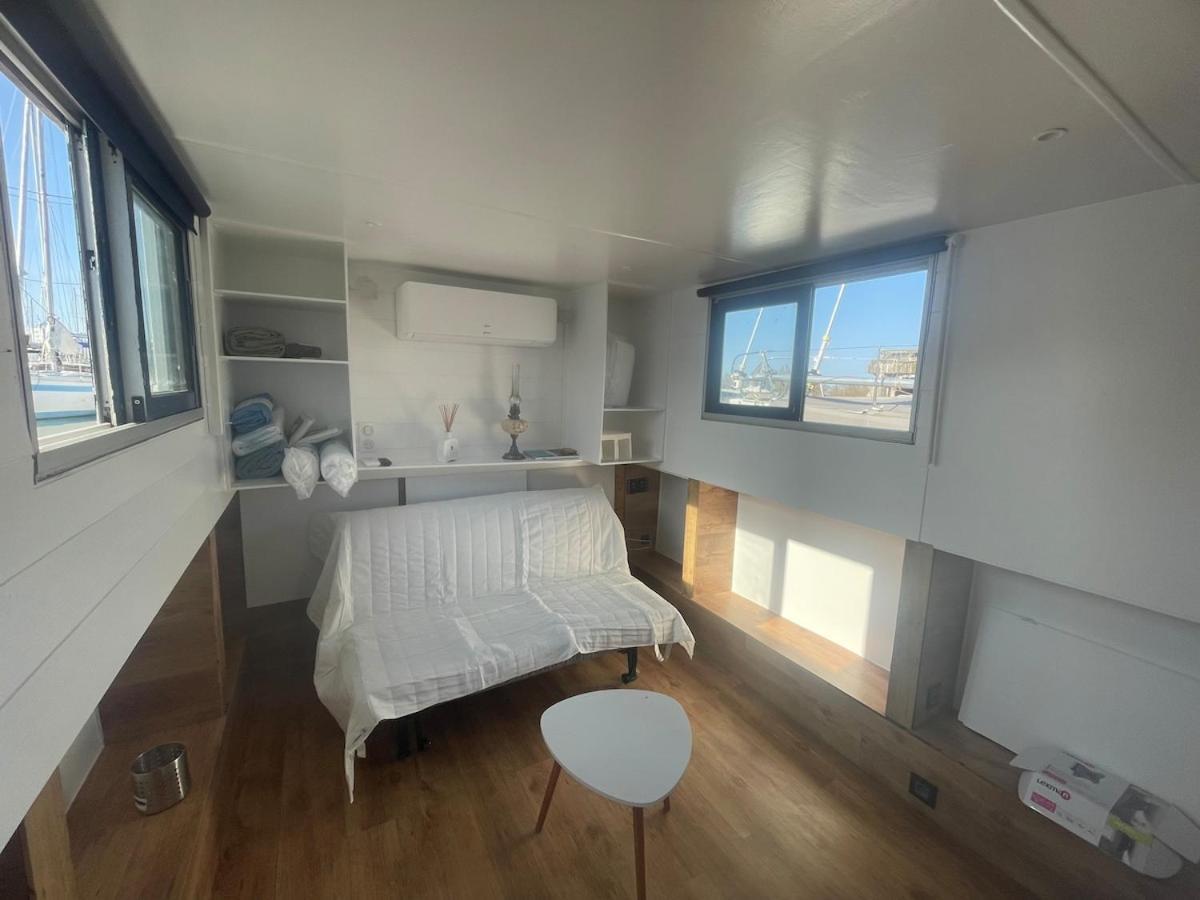 Hotel en barco Peniche *