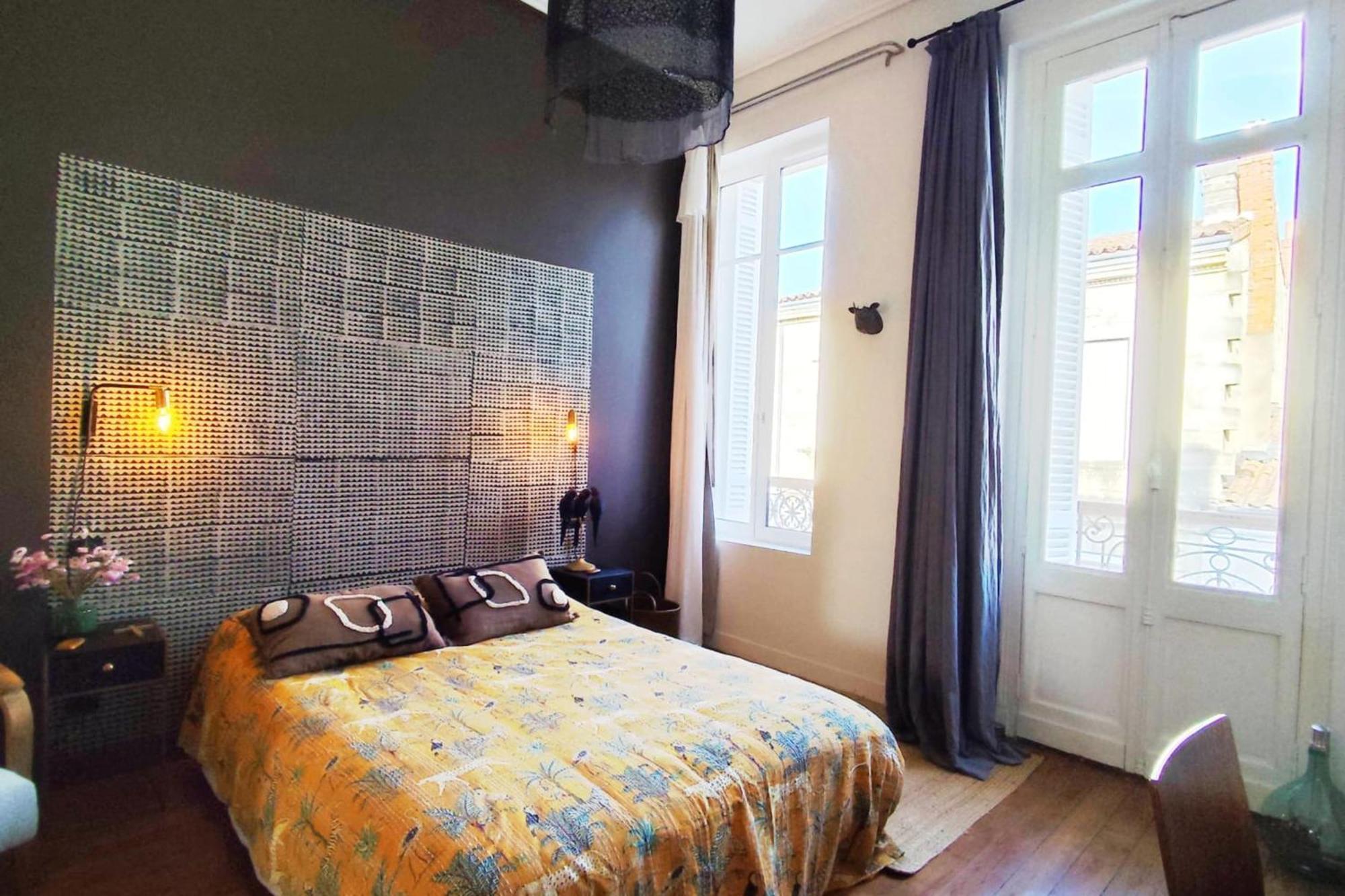 Beautiful House With Garden In * Bordeaux