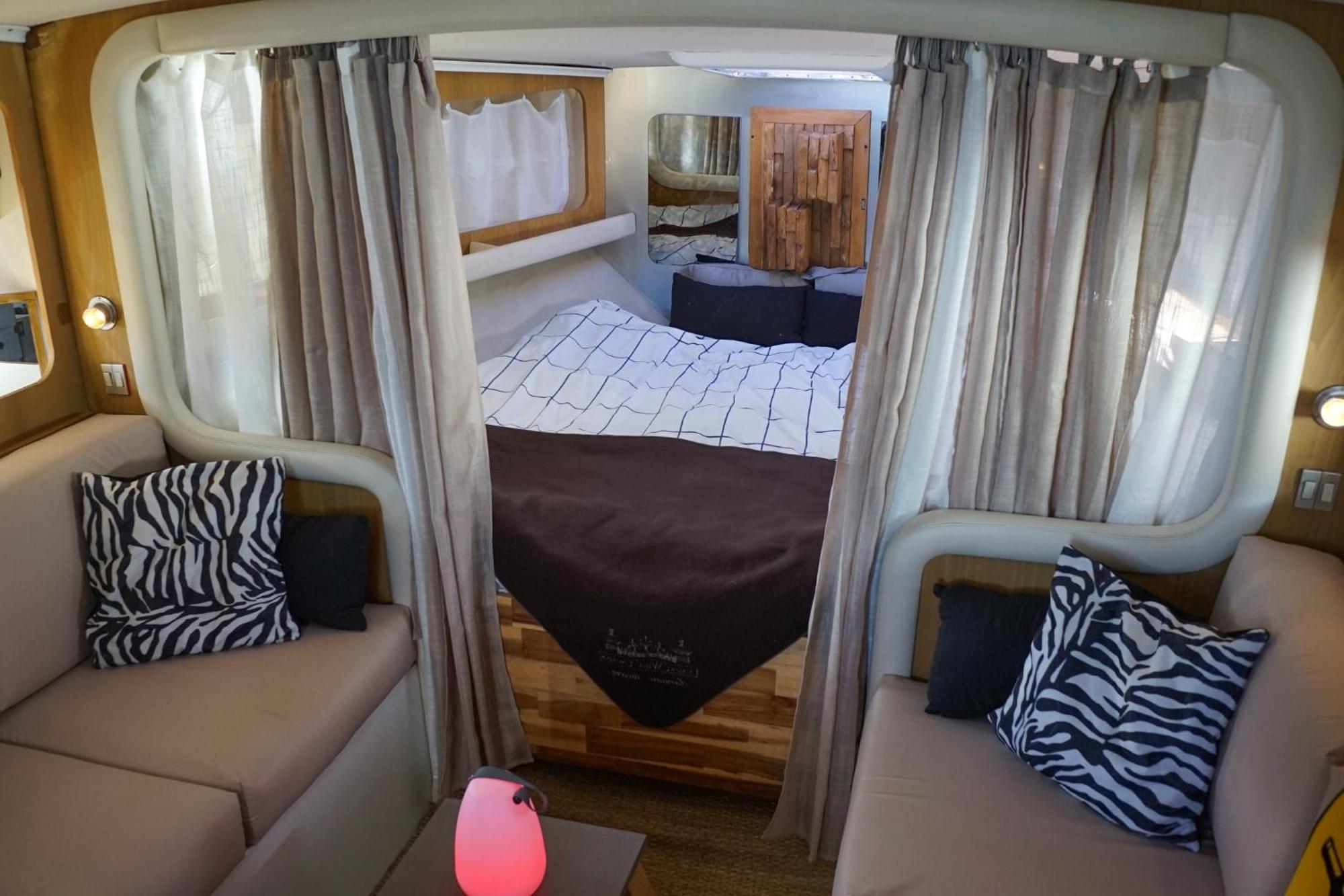 Bateau-hôtel Bateau Cocoon En Amoureux Bordeaux