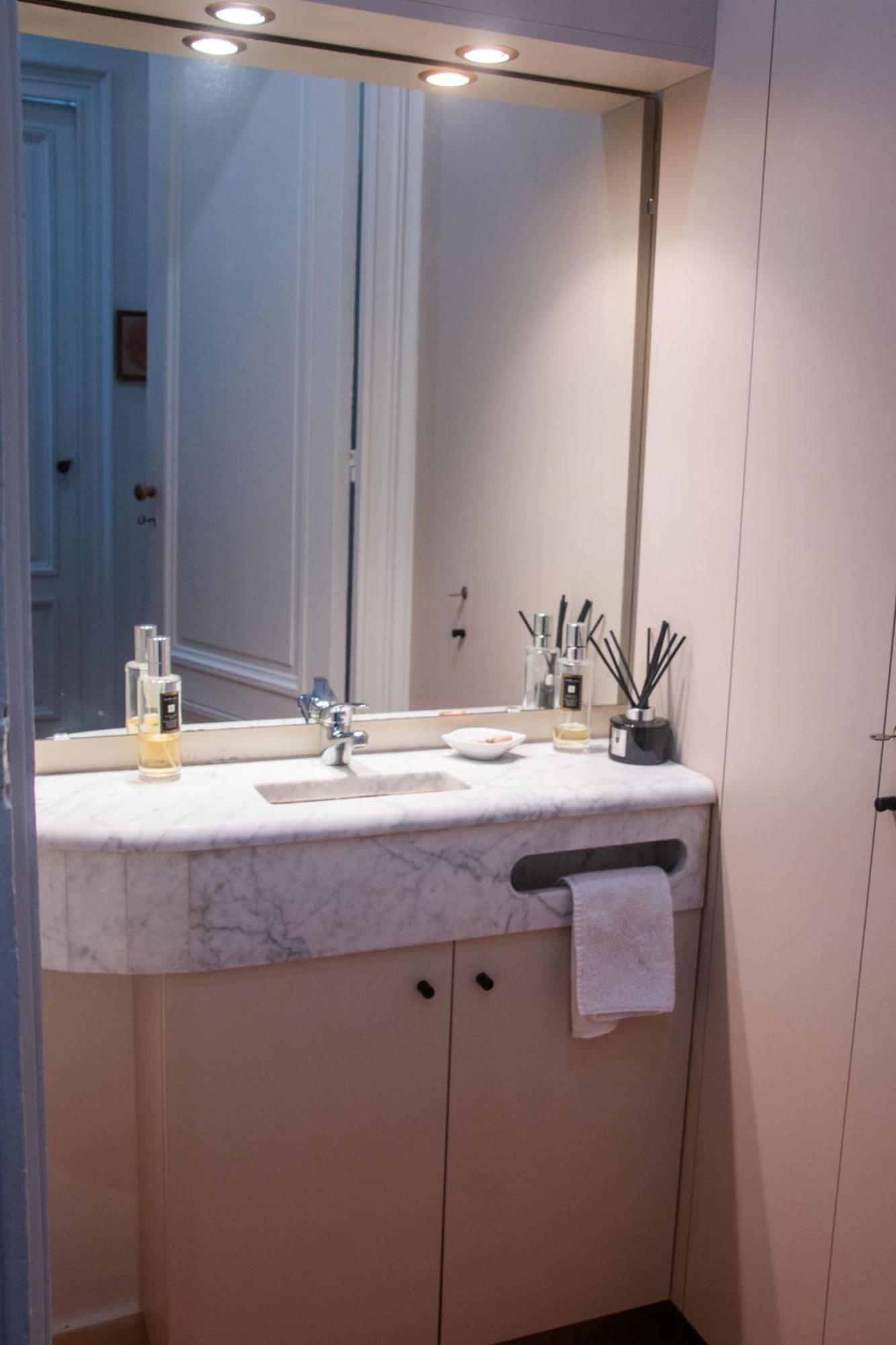Elegance Et Luxe Au Coeur De Bordeaux-quinconces Apartment *