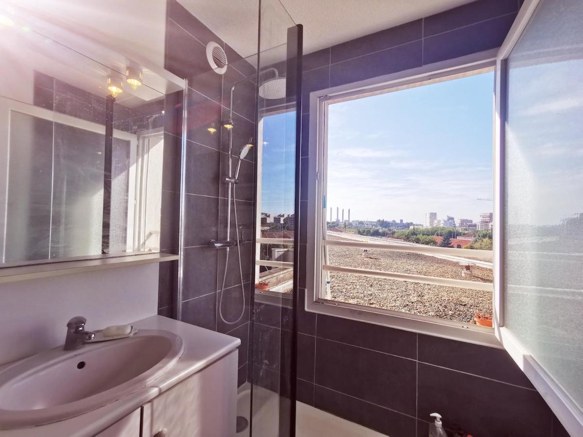 Pleasant Entire In With Parking Appartement *