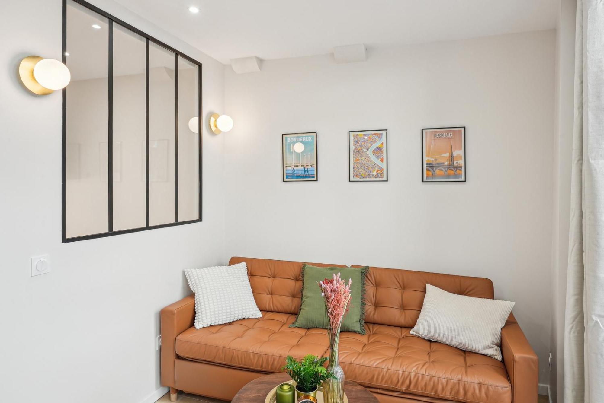 Apartamento Lavie Maison & Hot Tub Burdeos
