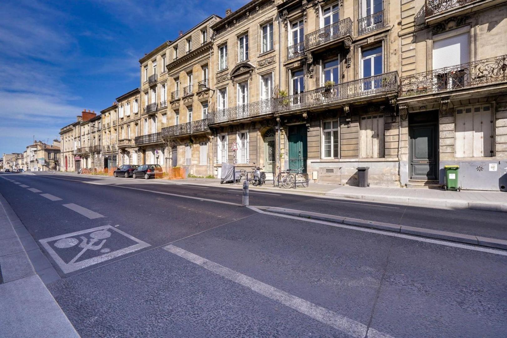 Spacieux Avec Pierre Apparente * Bordeaux