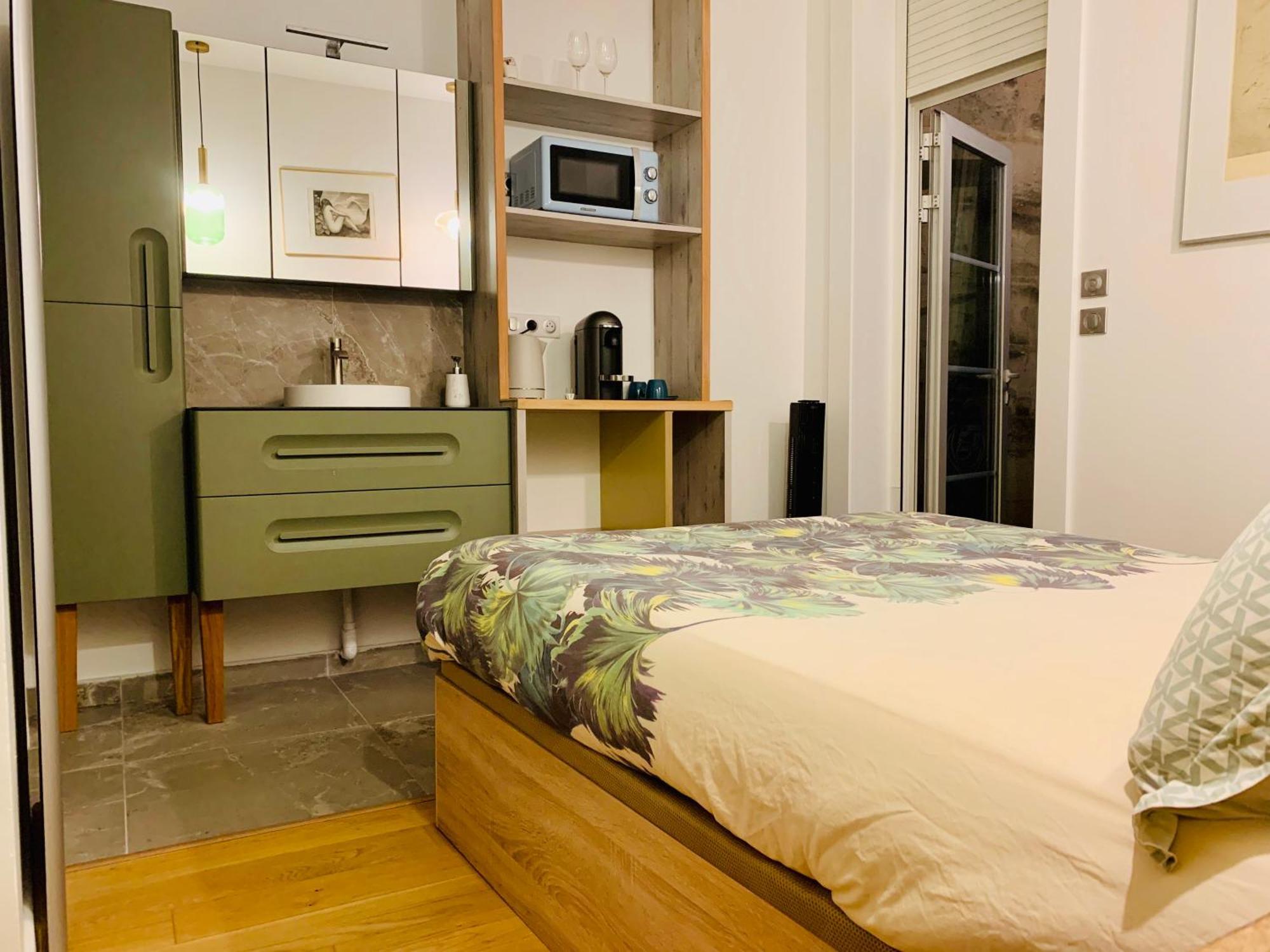 Tang Home-bordeaux Hyper Centre Bed & Breakfast *
