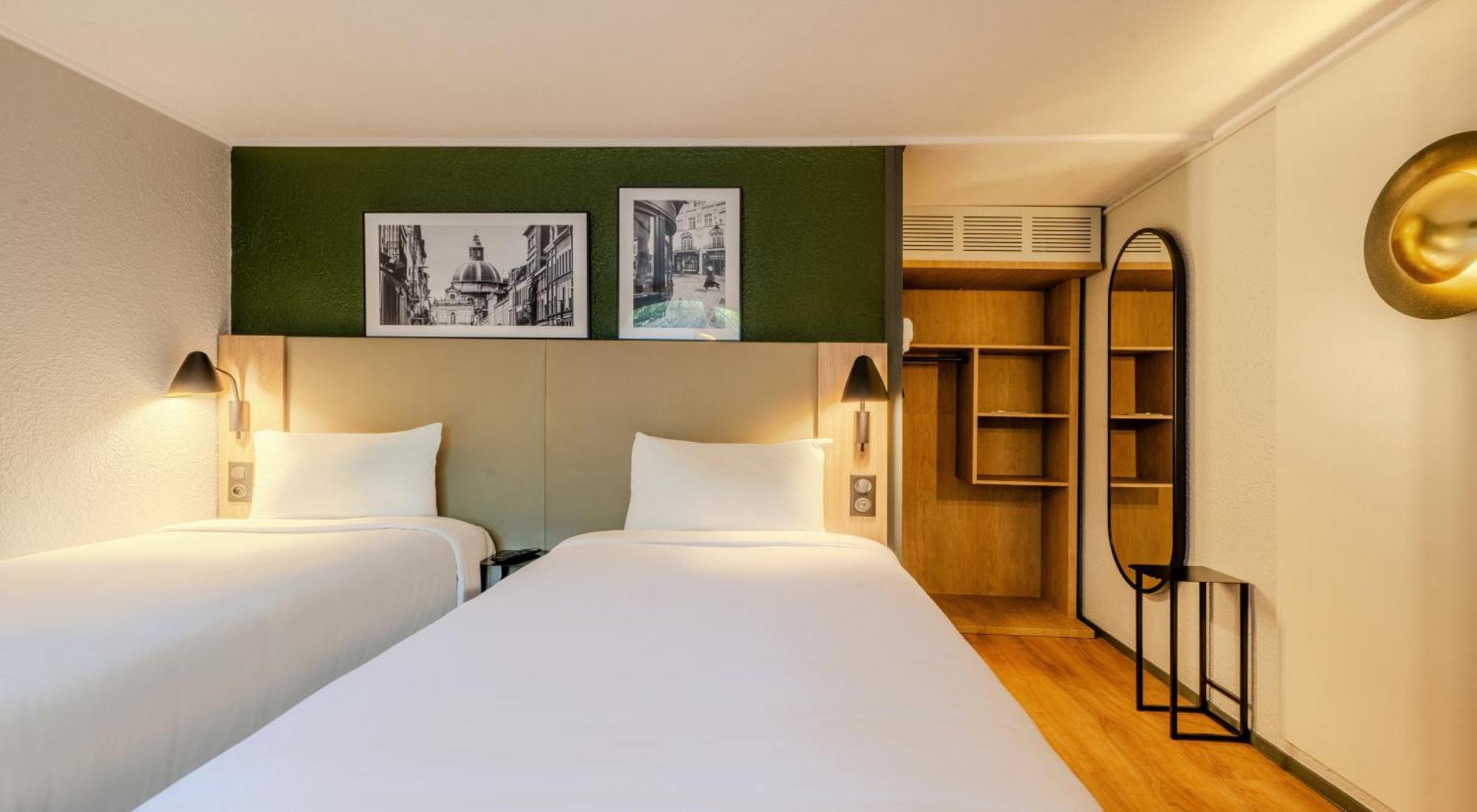 Campanile - Le Hotel Burdeos