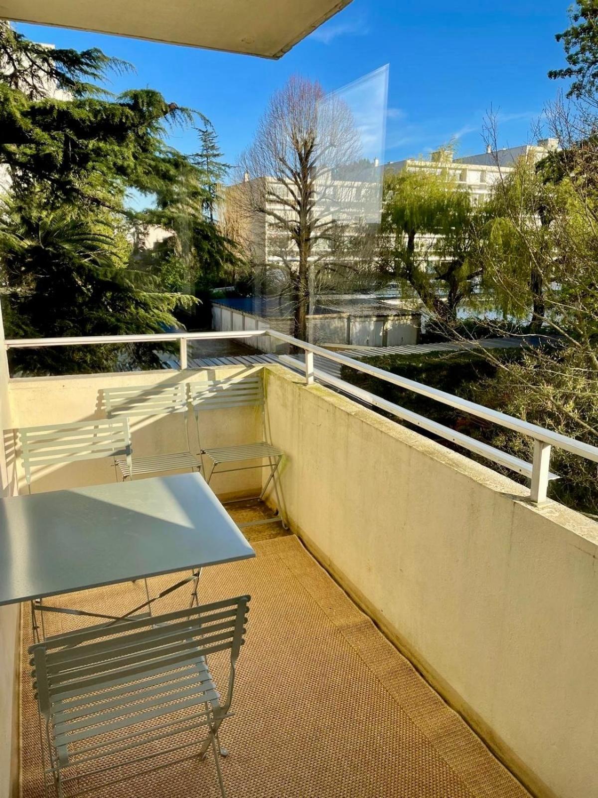 Appartement 76m2 Entierement Renove *