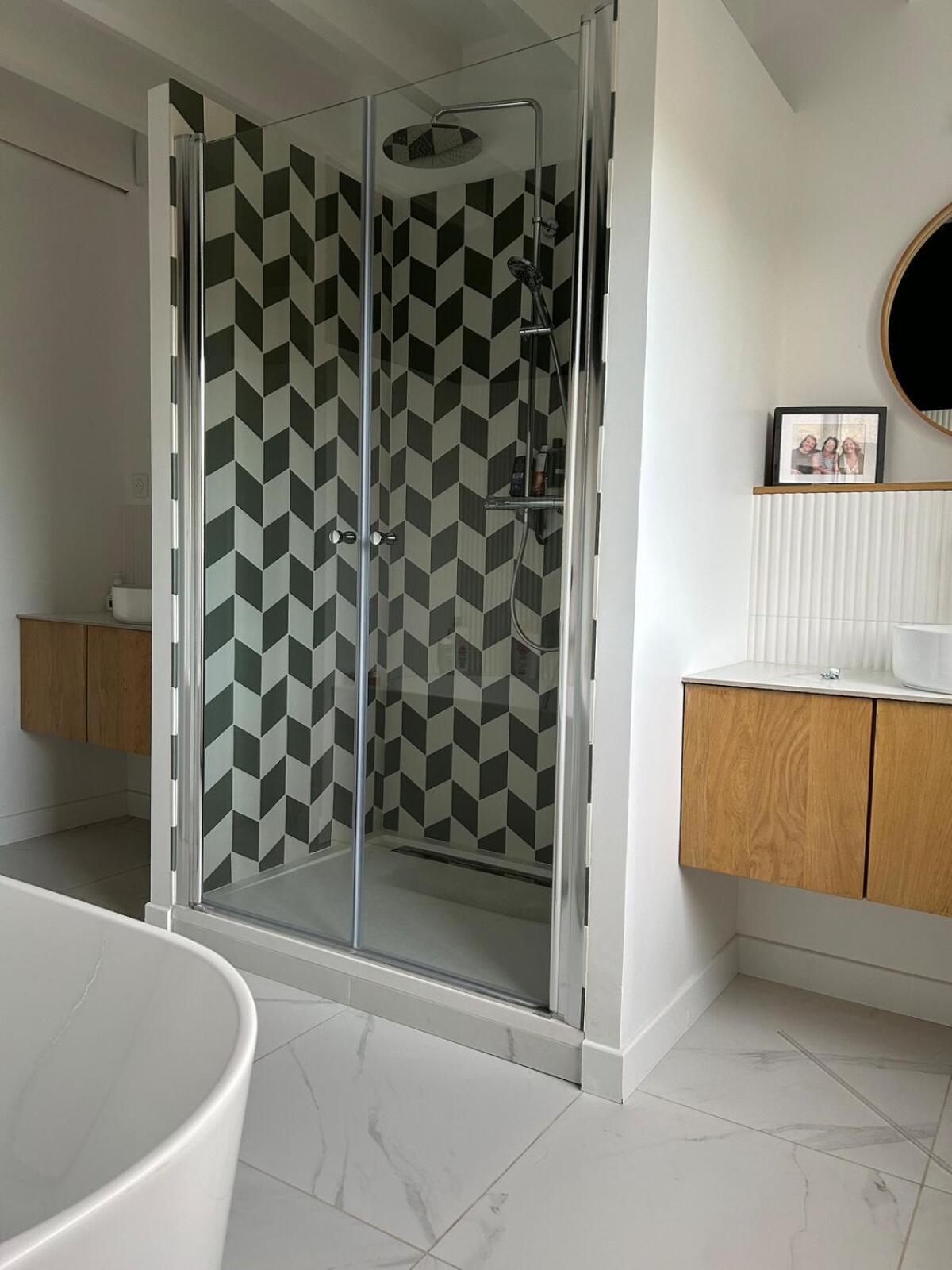 Family In With Large Pool Villa Bordeaux