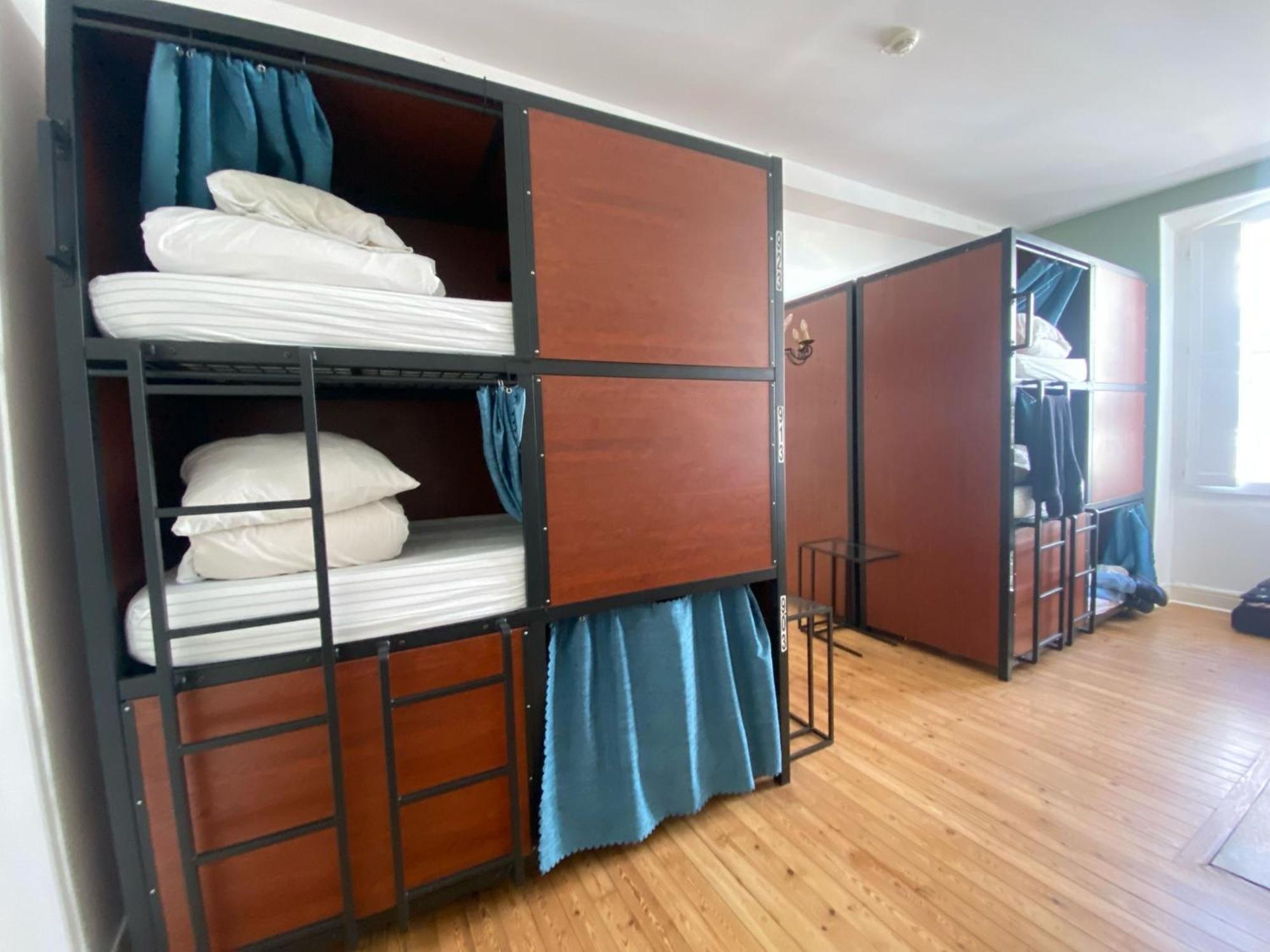 Hostel20 Hostel